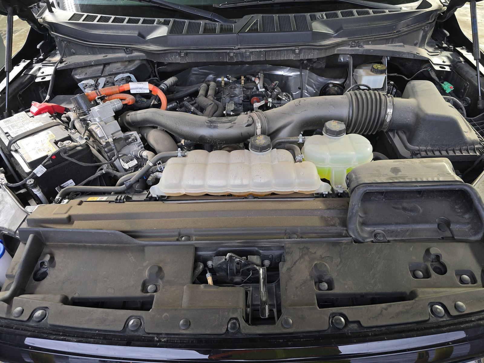 2024 Ford F-150 Hybrid XLT AWD