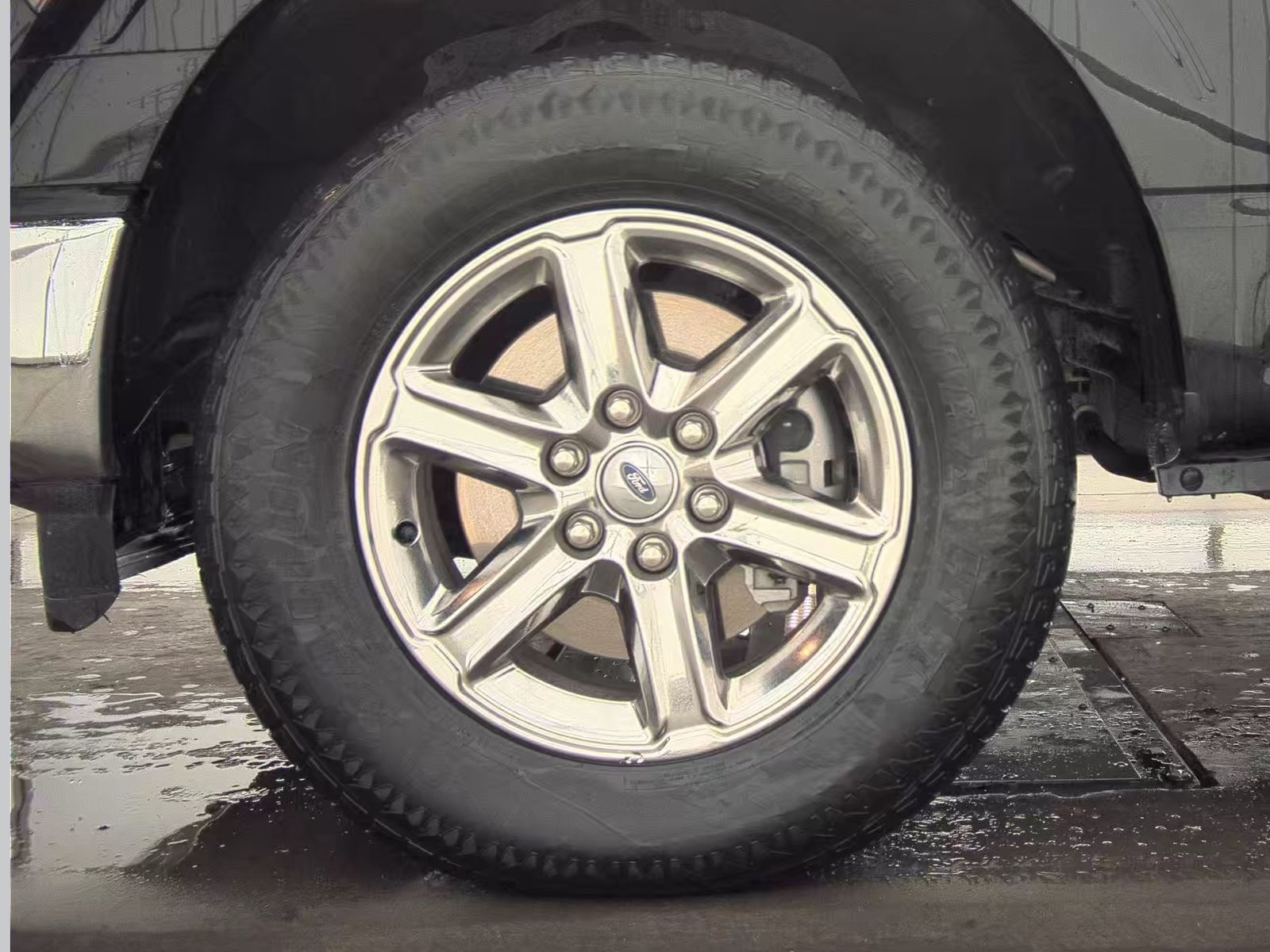 2024 Ford F-150 Hybrid XLT AWD