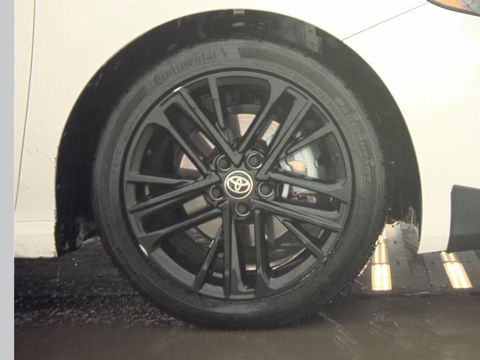 2025 Toyota Camry SE FWD