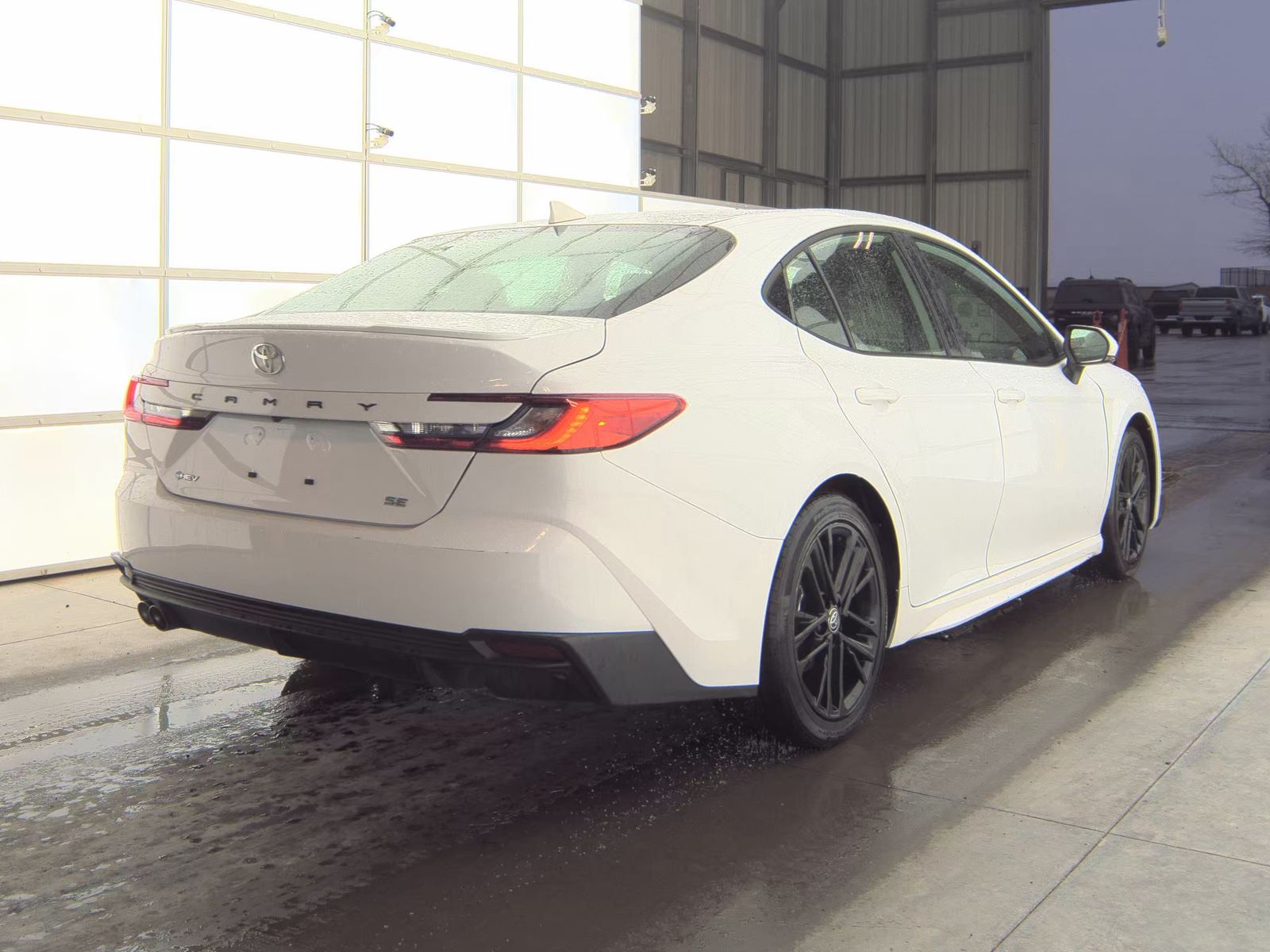 2025 Toyota Camry SE FWD