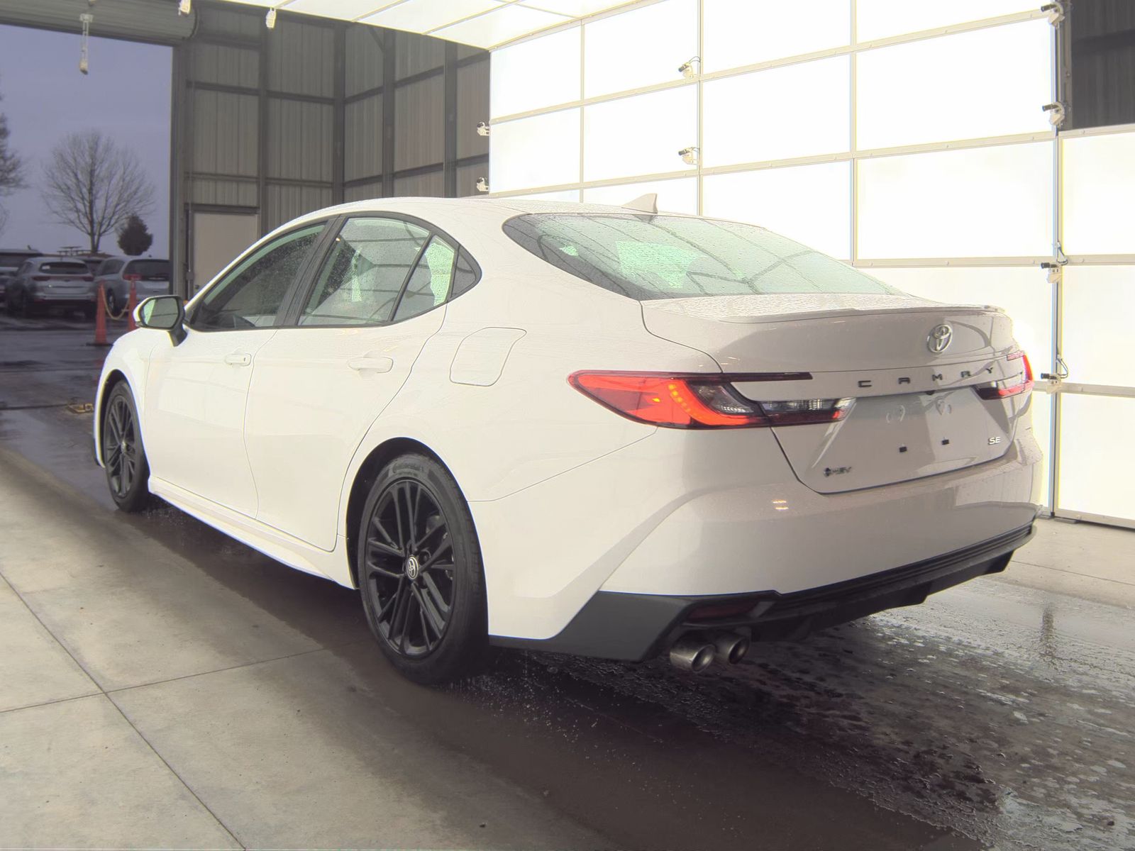 2025 Toyota Camry SE FWD