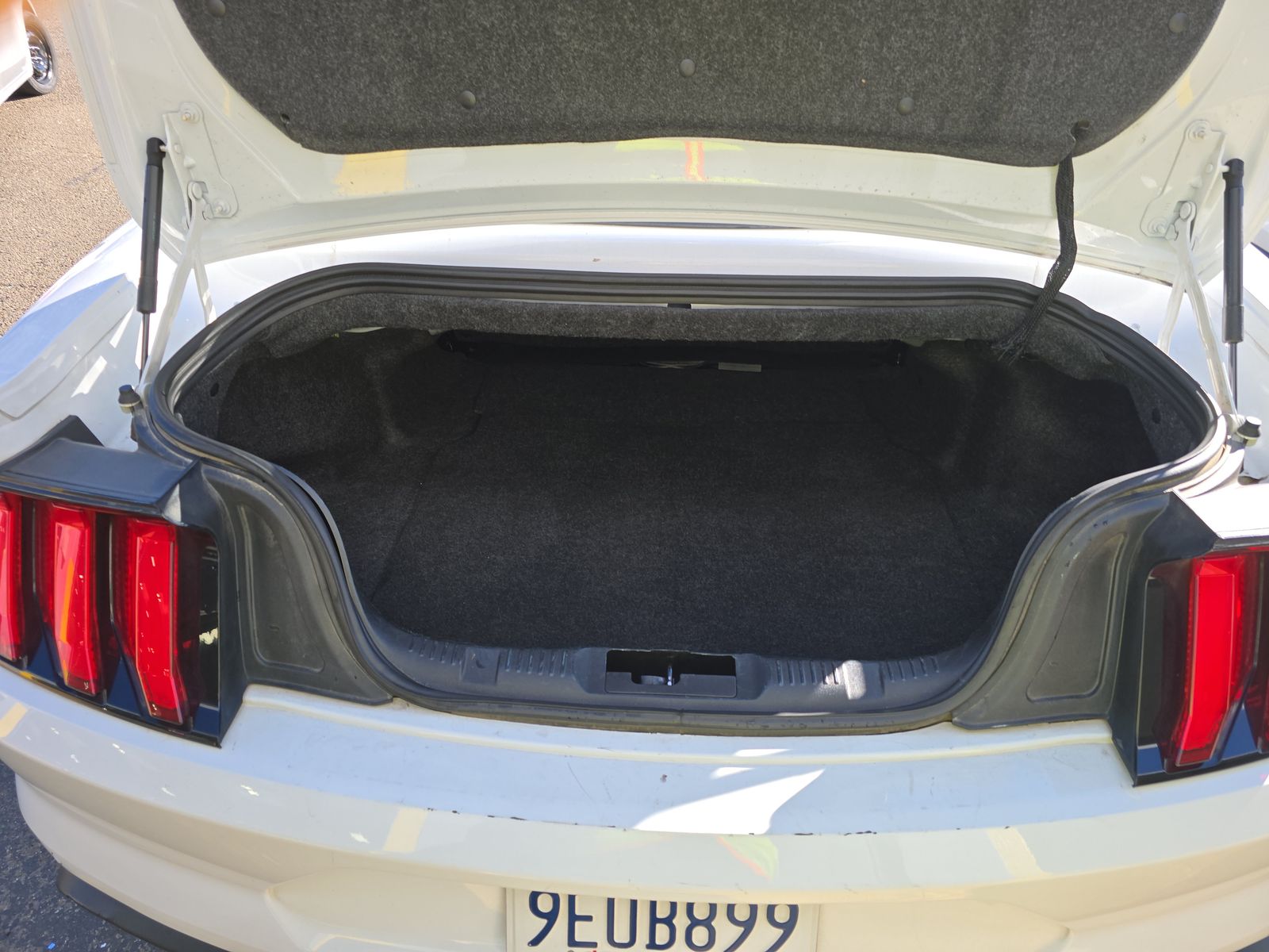 2023 Ford Mustang EcoBoost FWD