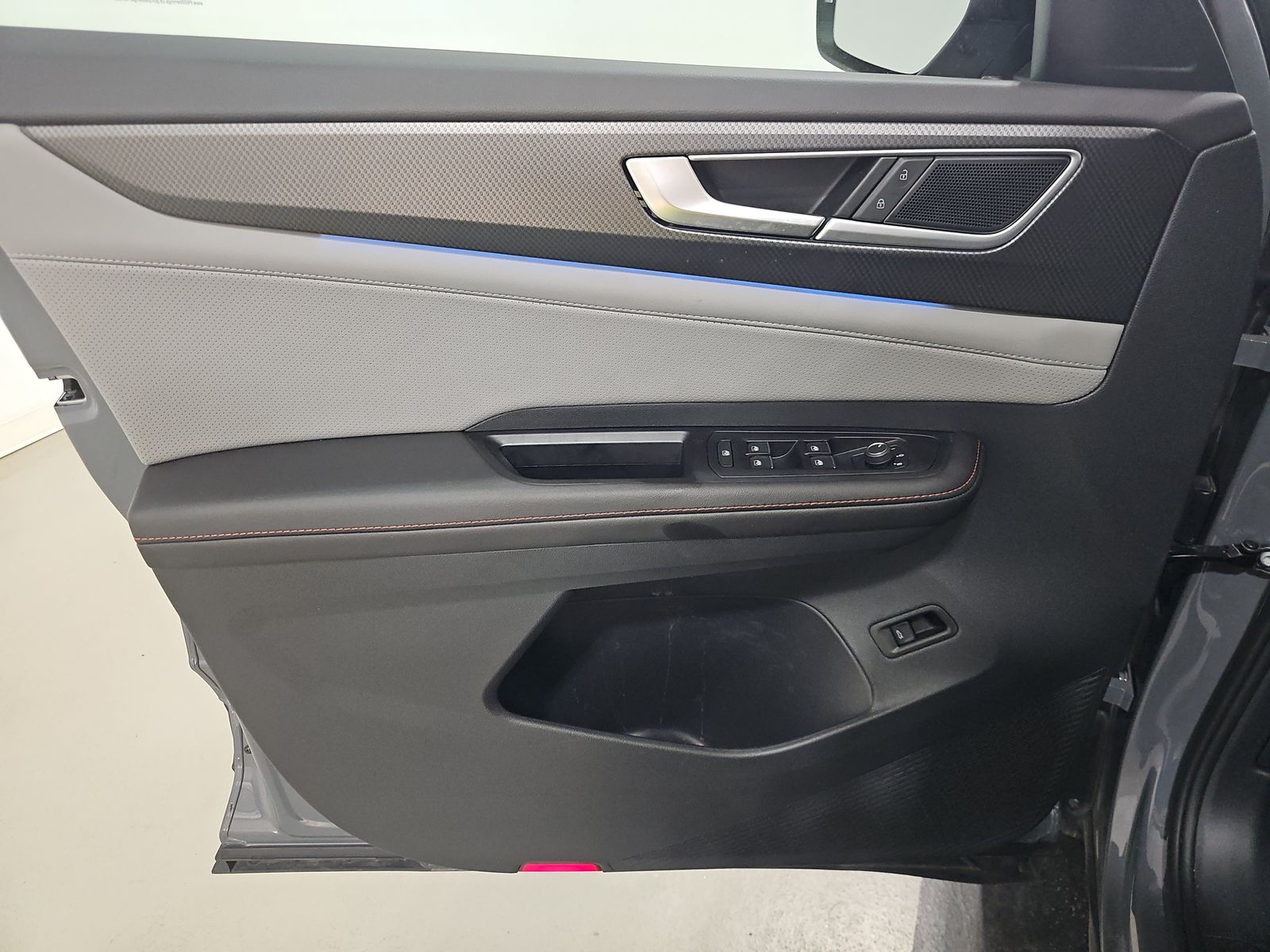 2025 Volkswagen Atlas 2.0T Peak Edition AWD