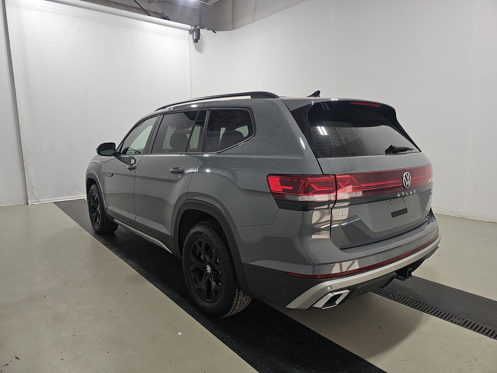 2025 Volkswagen Atlas 2.0T Peak Edition AWD