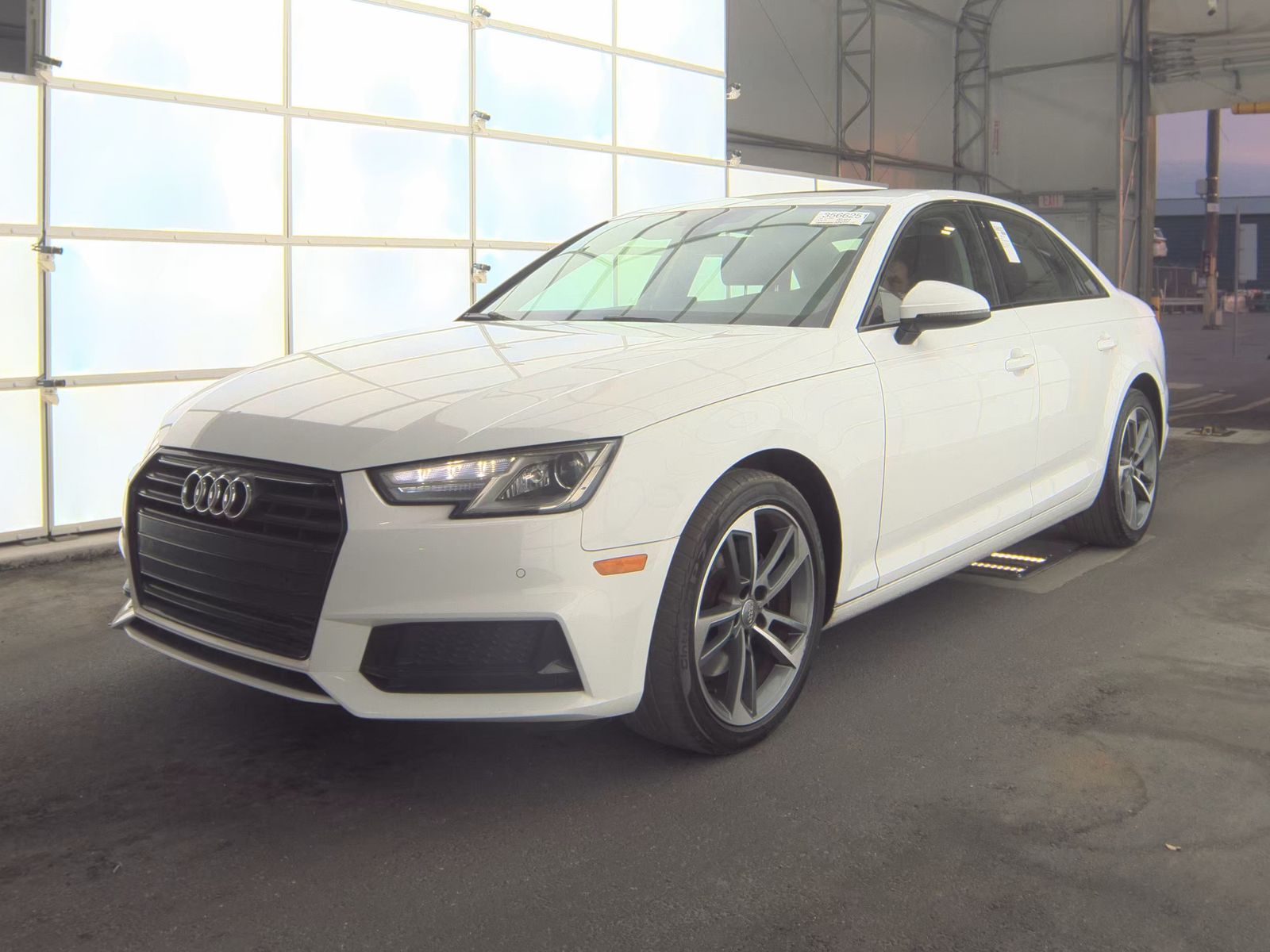 2019 Audi A4 Sedan Titanium Premium