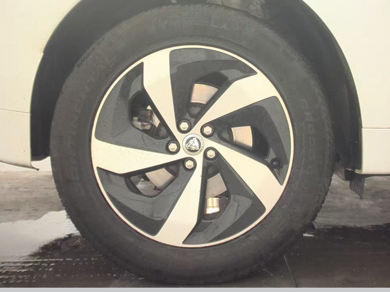 2024 Jaguar F-PACE P250 R-Dynamic S AWD