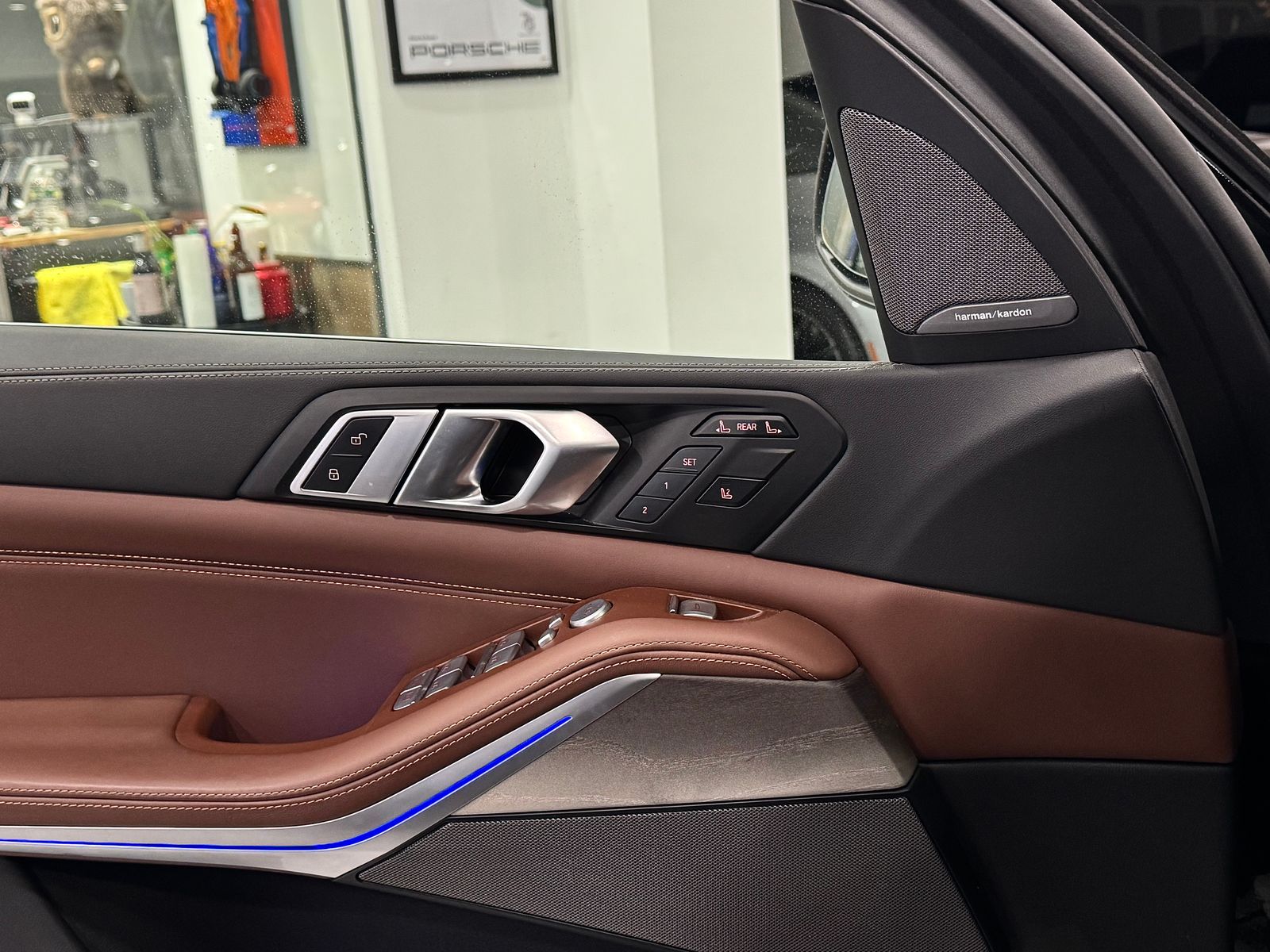 2023 BMW X7 xDrive40i AWD