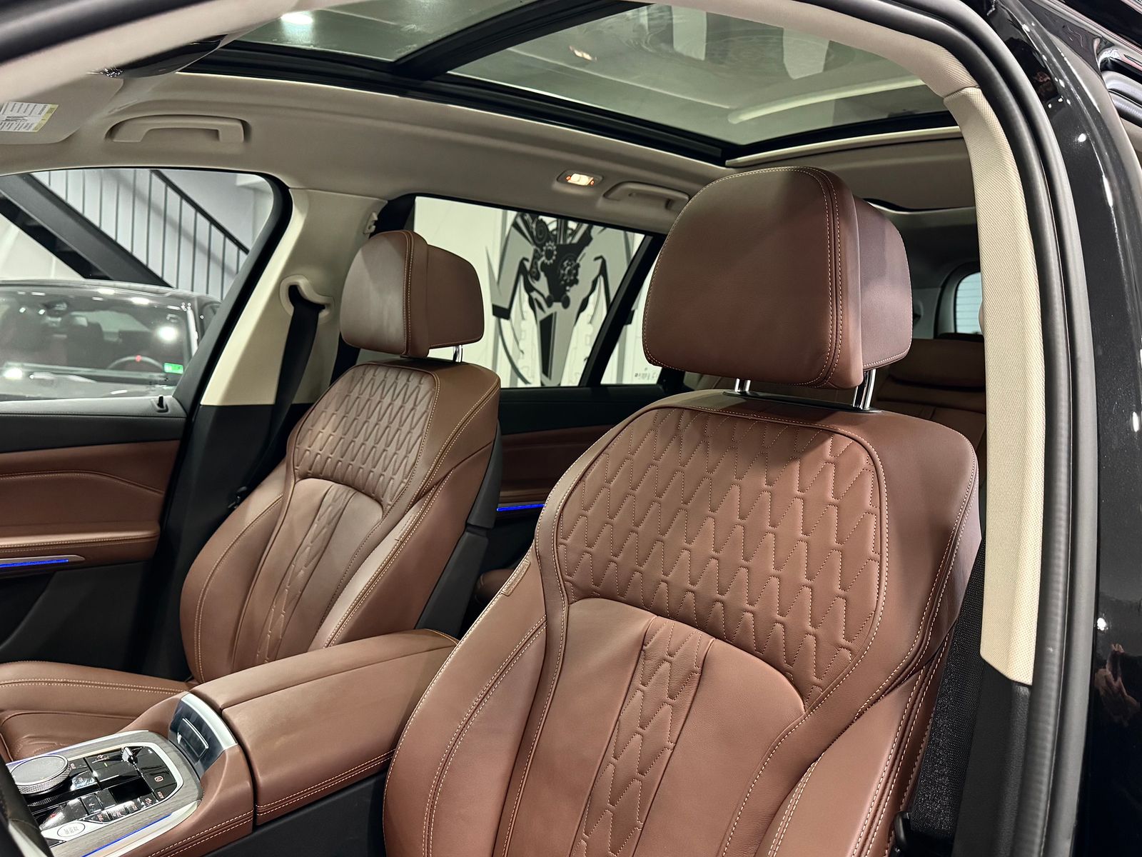 2023 BMW X7 xDrive40i AWD