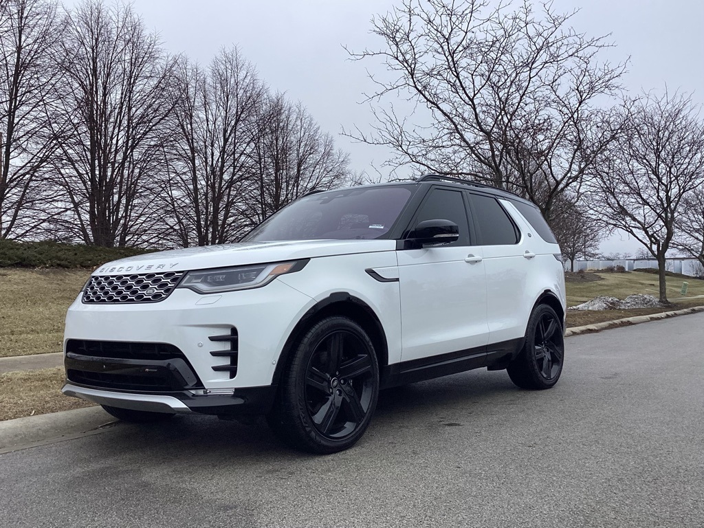 2023 Land Rover Discovery Metropolitan Edition