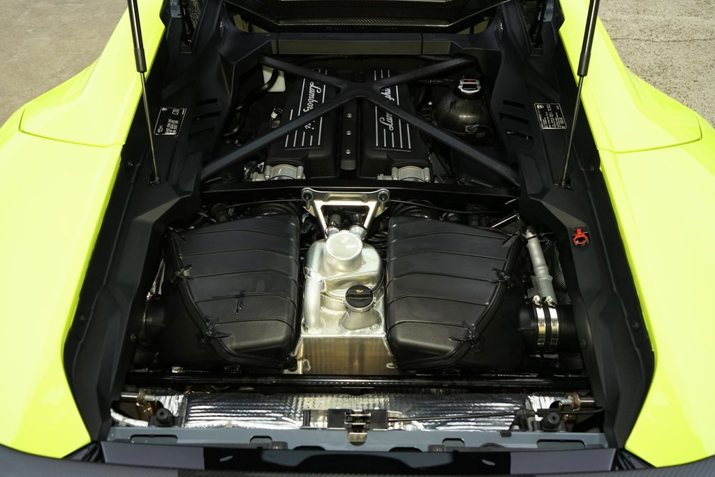 2024 Lamborghini Huracan Tecnica RWD