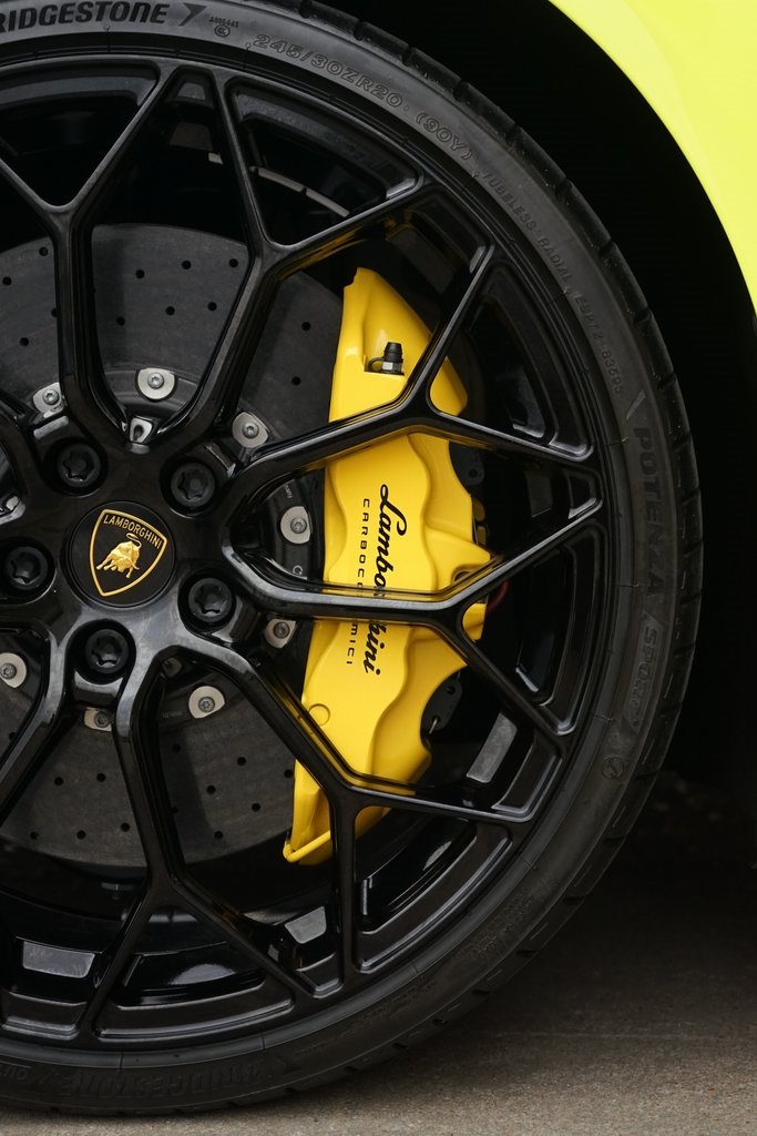 2024 Lamborghini Huracan Tecnica RWD