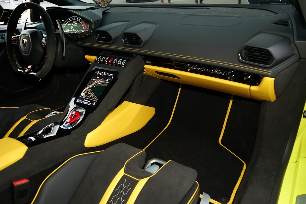 2024 Lamborghini Huracan Tecnica RWD