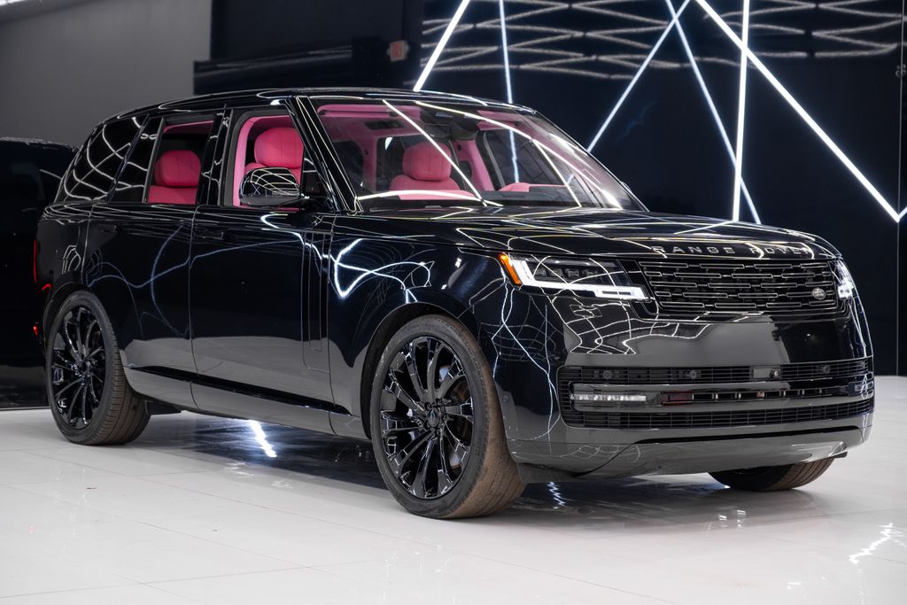 2023 Land Rover Range Rover SE