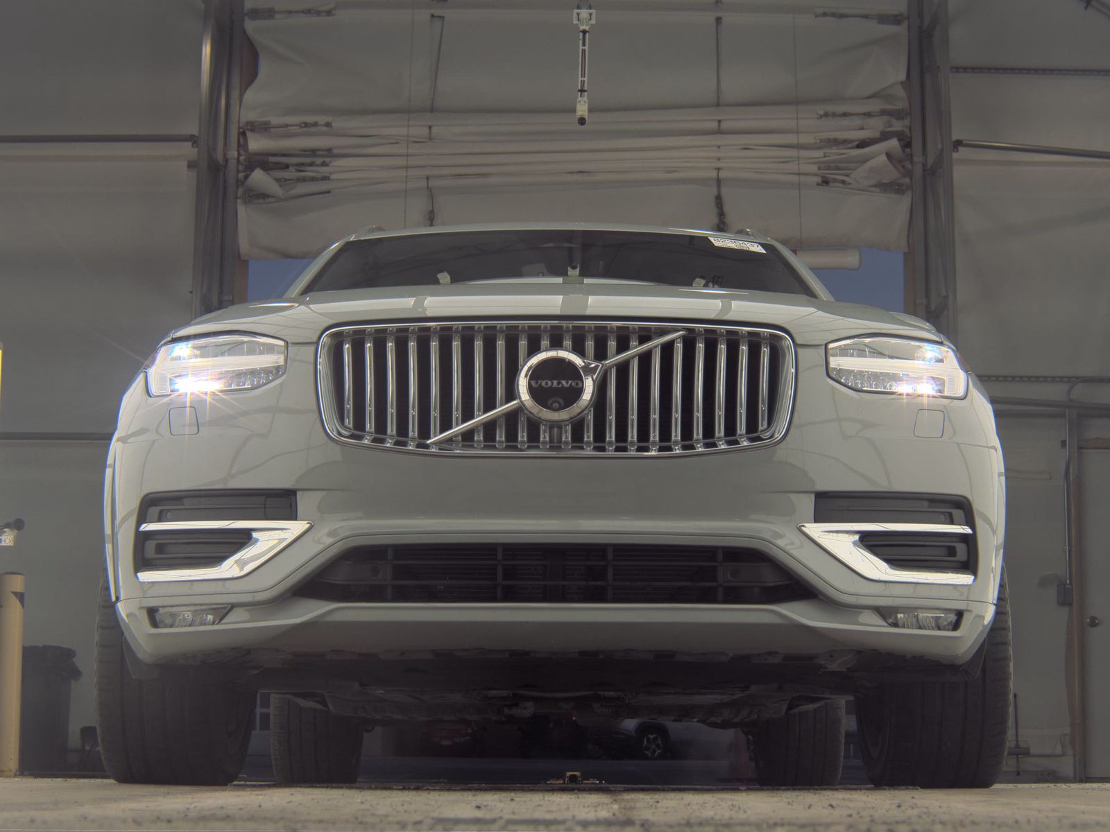 2024 Volvo XC90 B5 Plus AWD