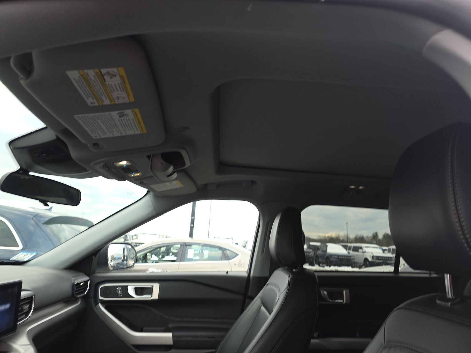 2024 Ford Explorer XLT AWD