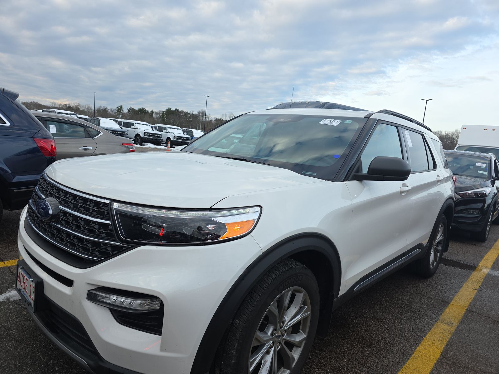2024 Ford Explorer XLT AWD