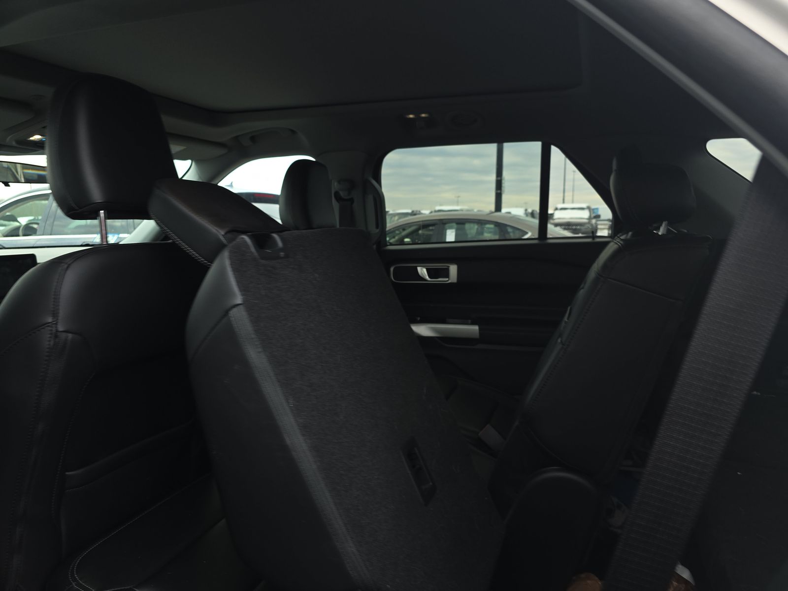 2024 Ford Explorer XLT AWD