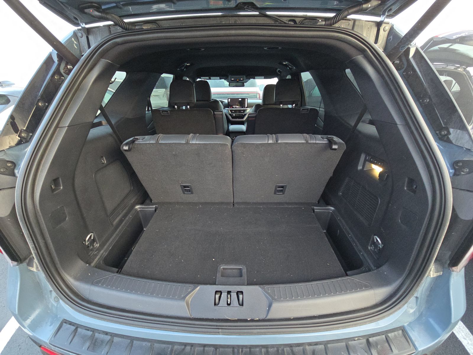 2025 Ford Explorer ST AWD