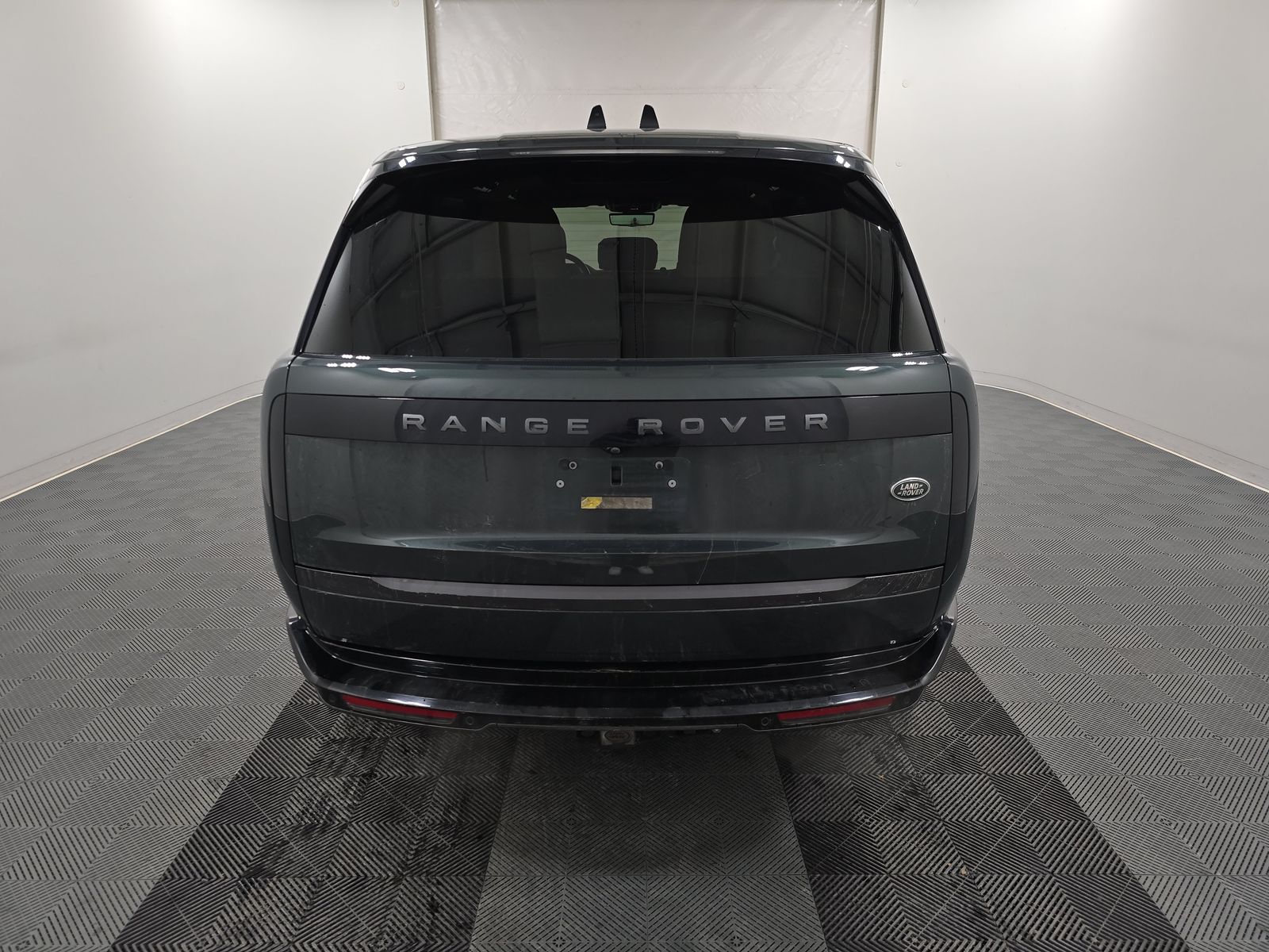 2023 Land Rover Range Rover SE LWB AWD