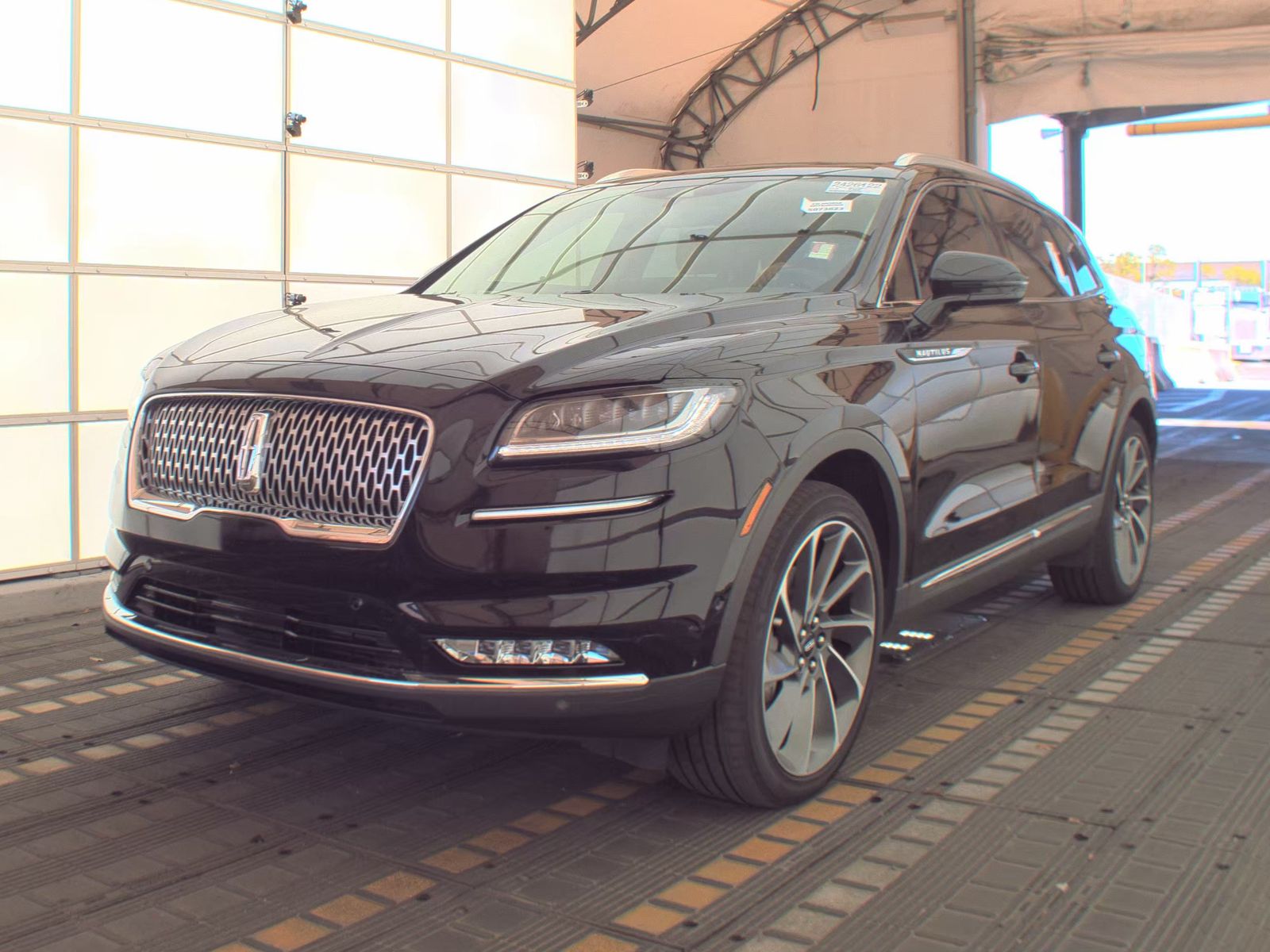 2023 Lincoln Nautilus Reserve AWD