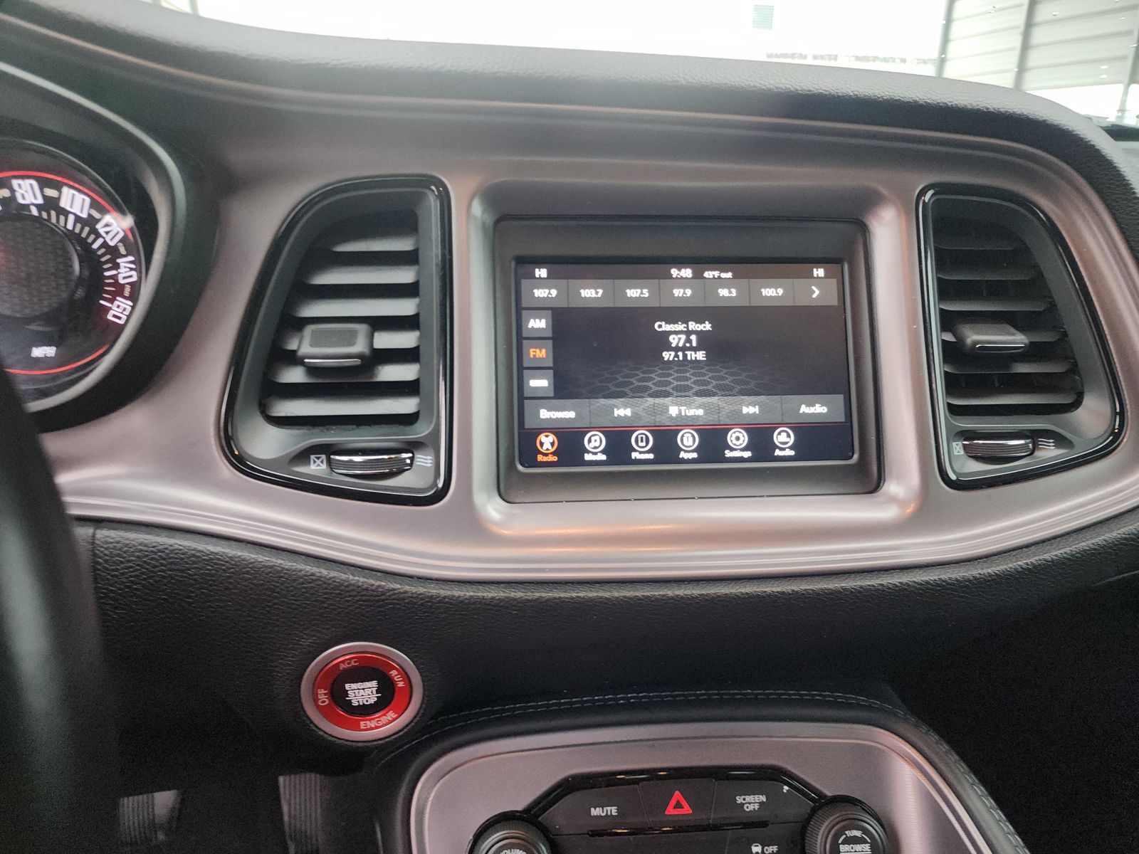 2023 Dodge Challenger SXT RWD