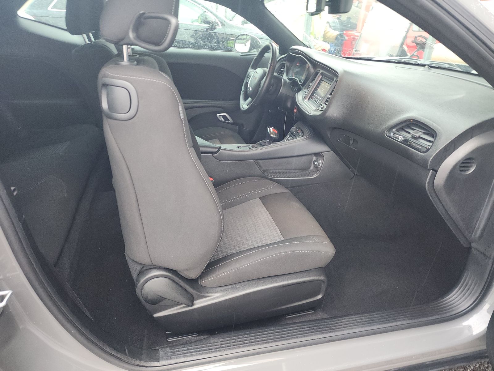 2023 Dodge Challenger SXT RWD