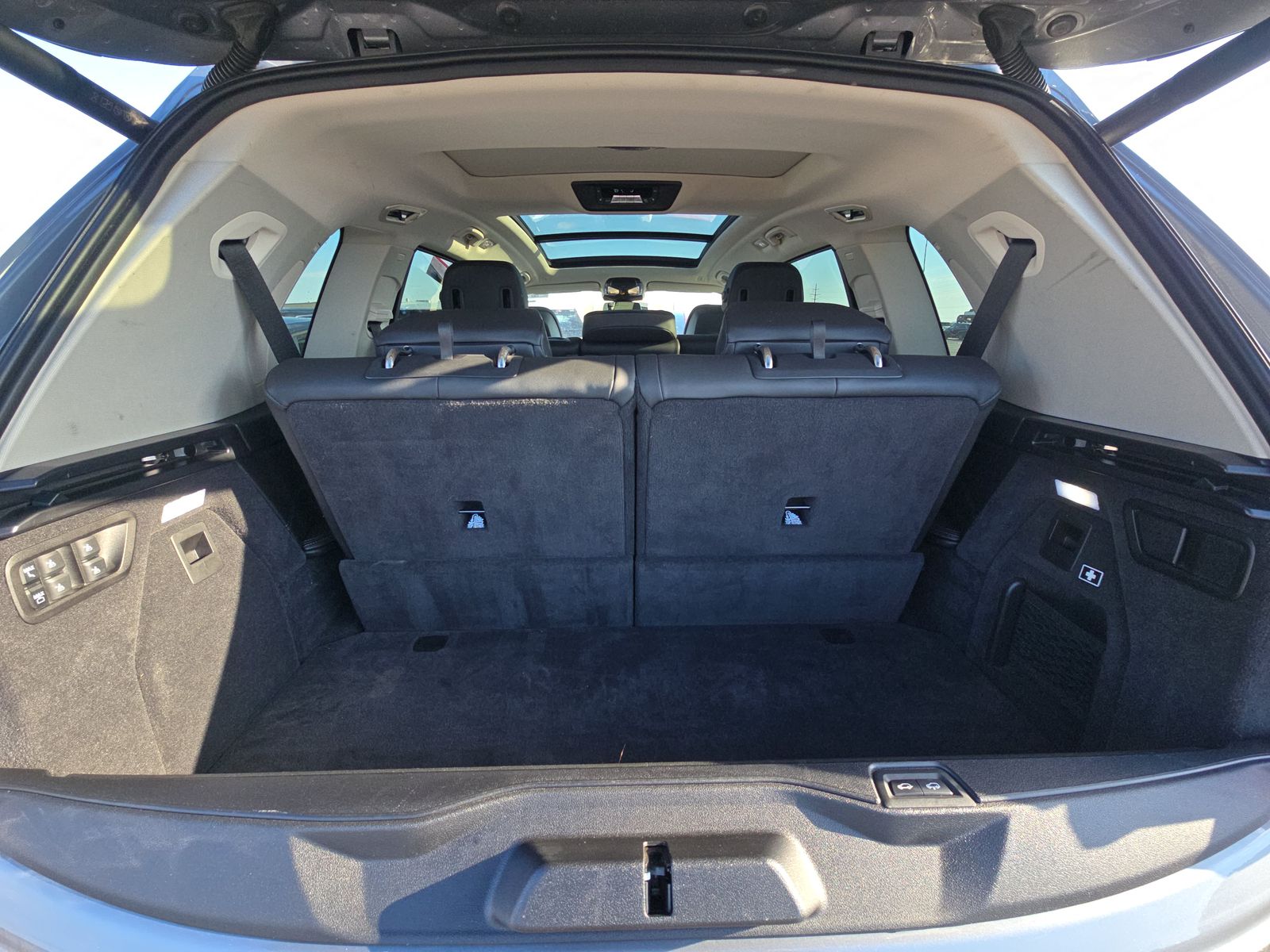 2025 BMW X7 xDrive40i AWD