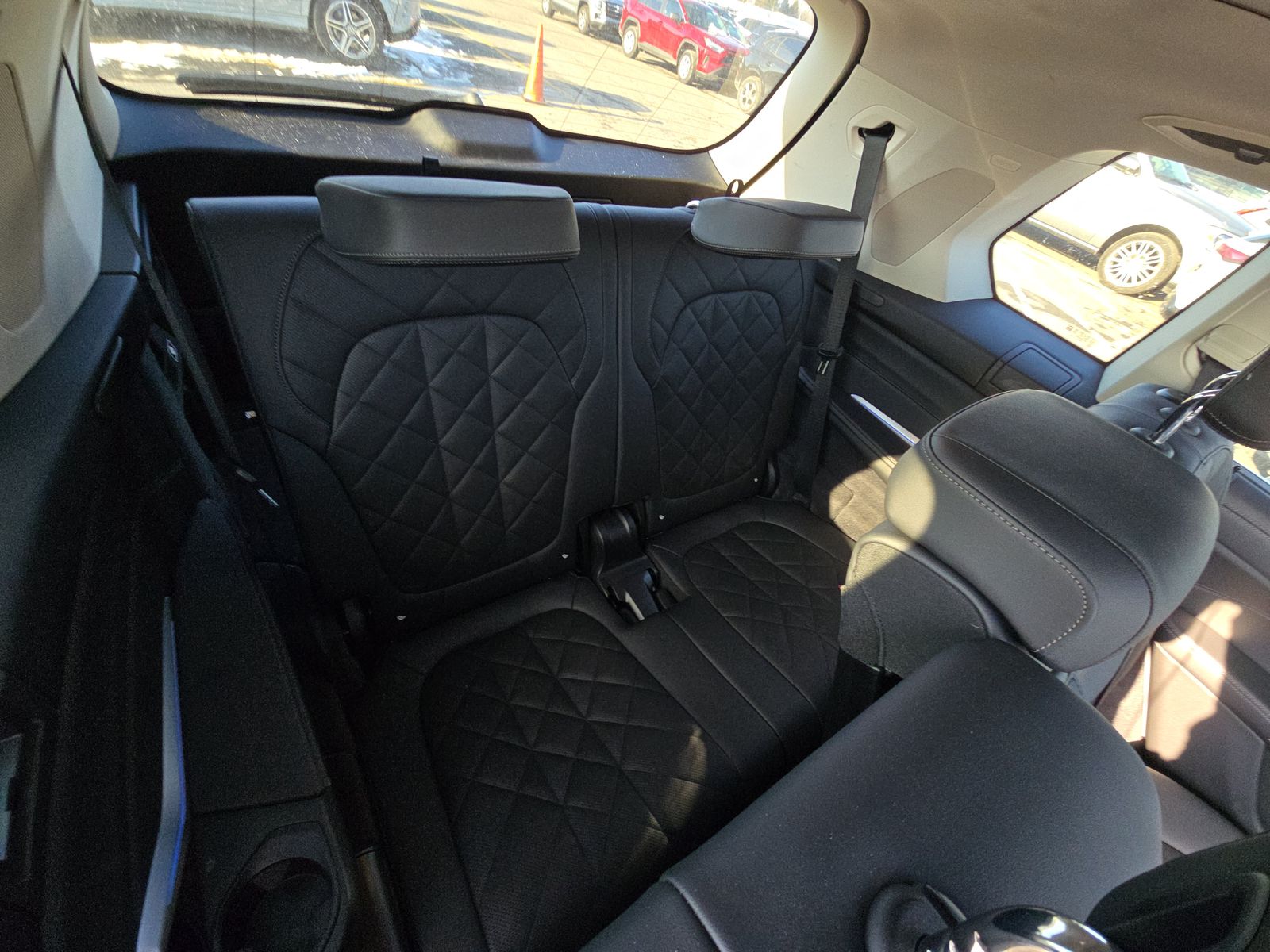 2025 BMW X7 xDrive40i AWD