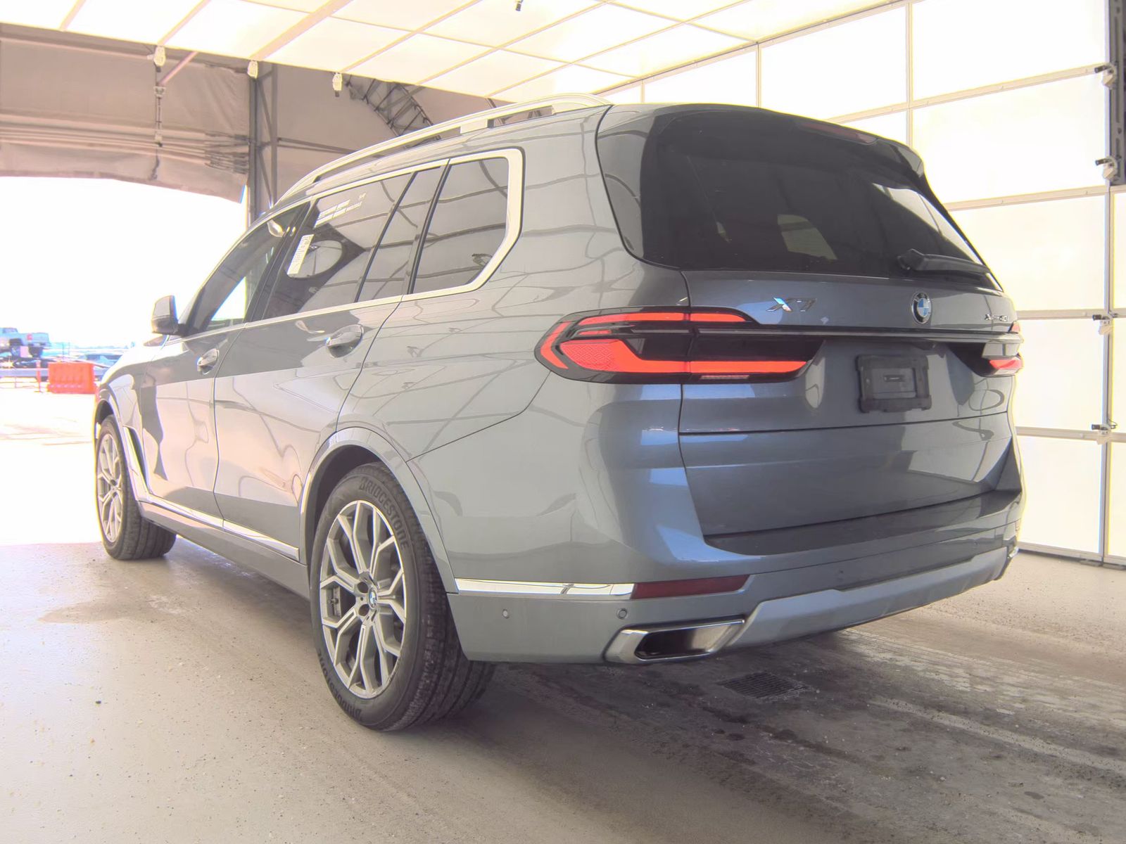 2025 BMW X7 xDrive40i AWD