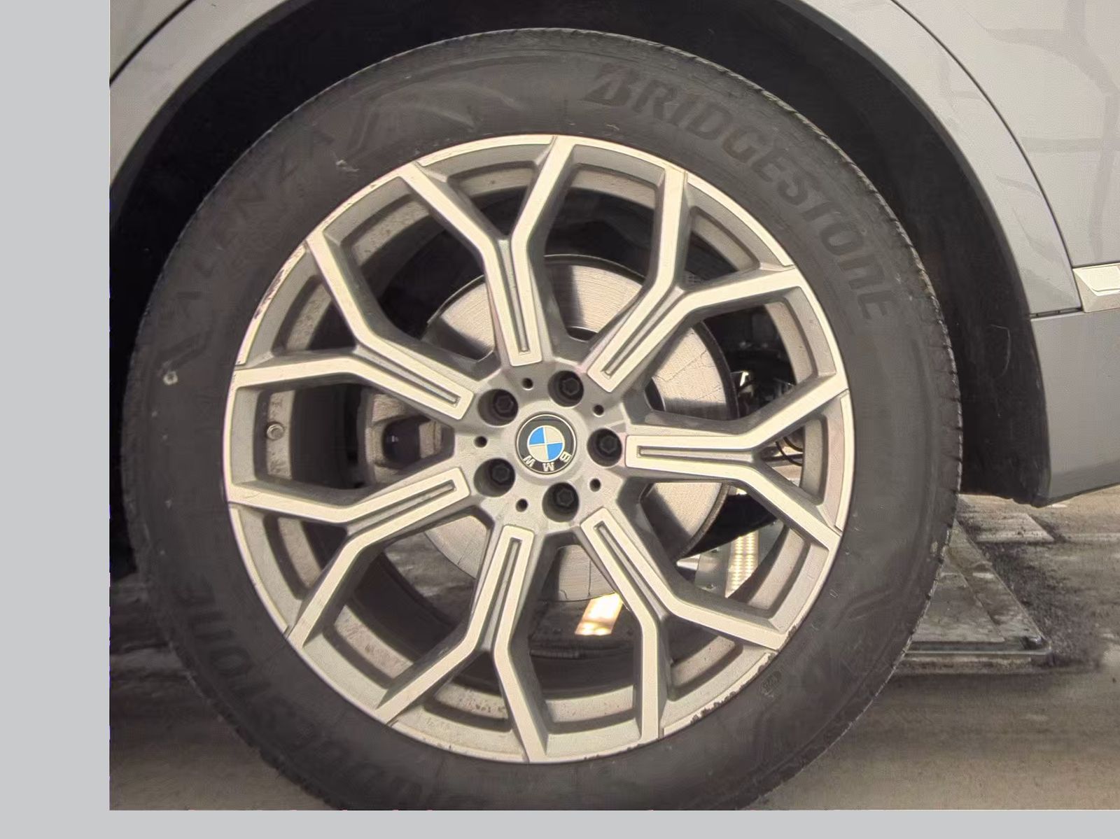 2025 BMW X7 xDrive40i AWD