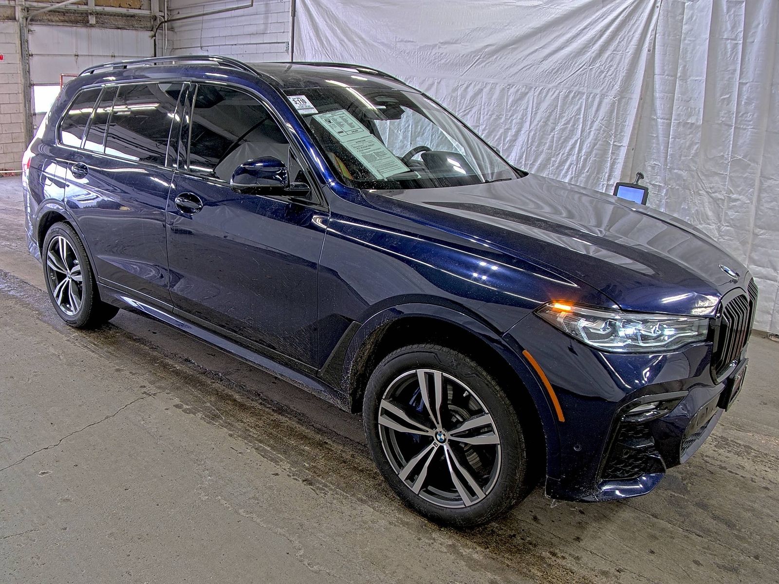 2022 BMW X7 xDrive40i AWD