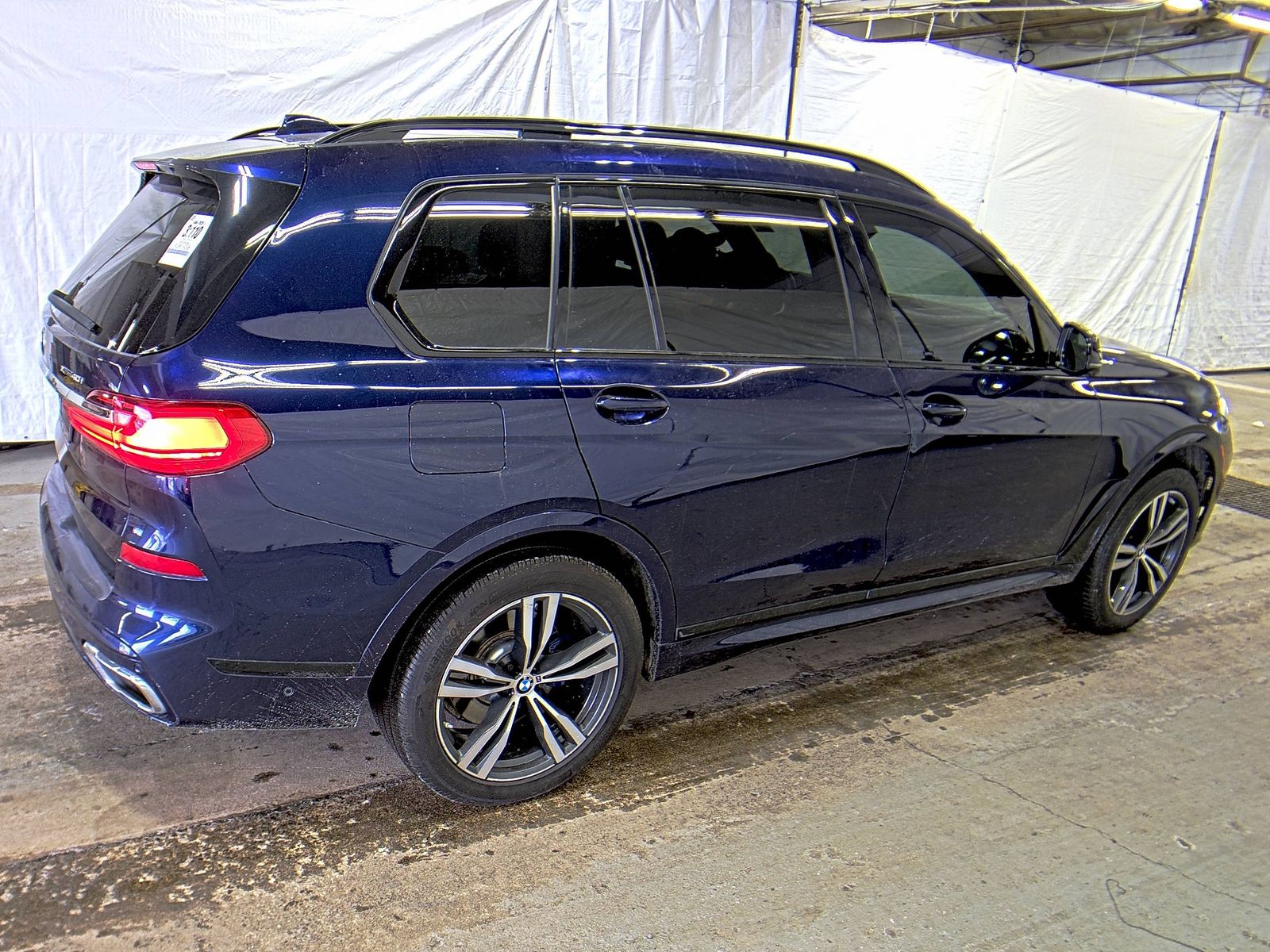 2022 BMW X7 xDrive40i AWD