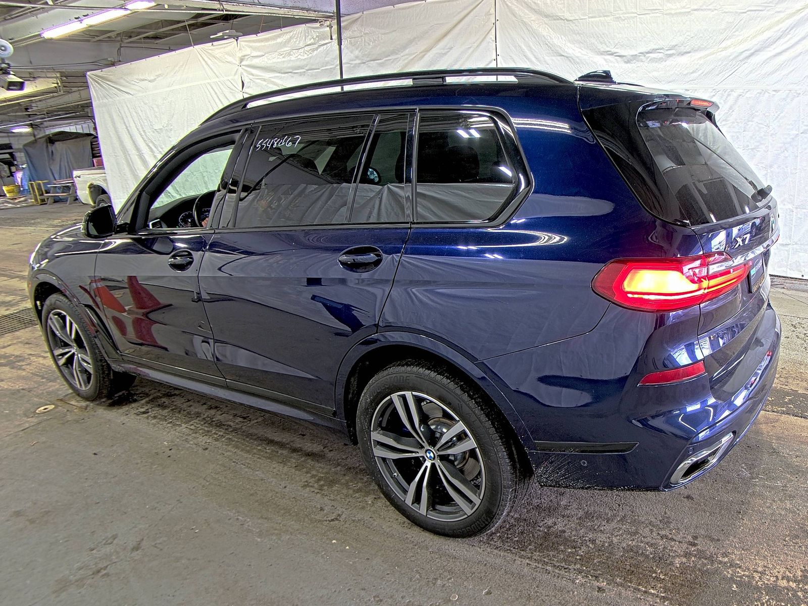 2022 BMW X7 xDrive40i AWD