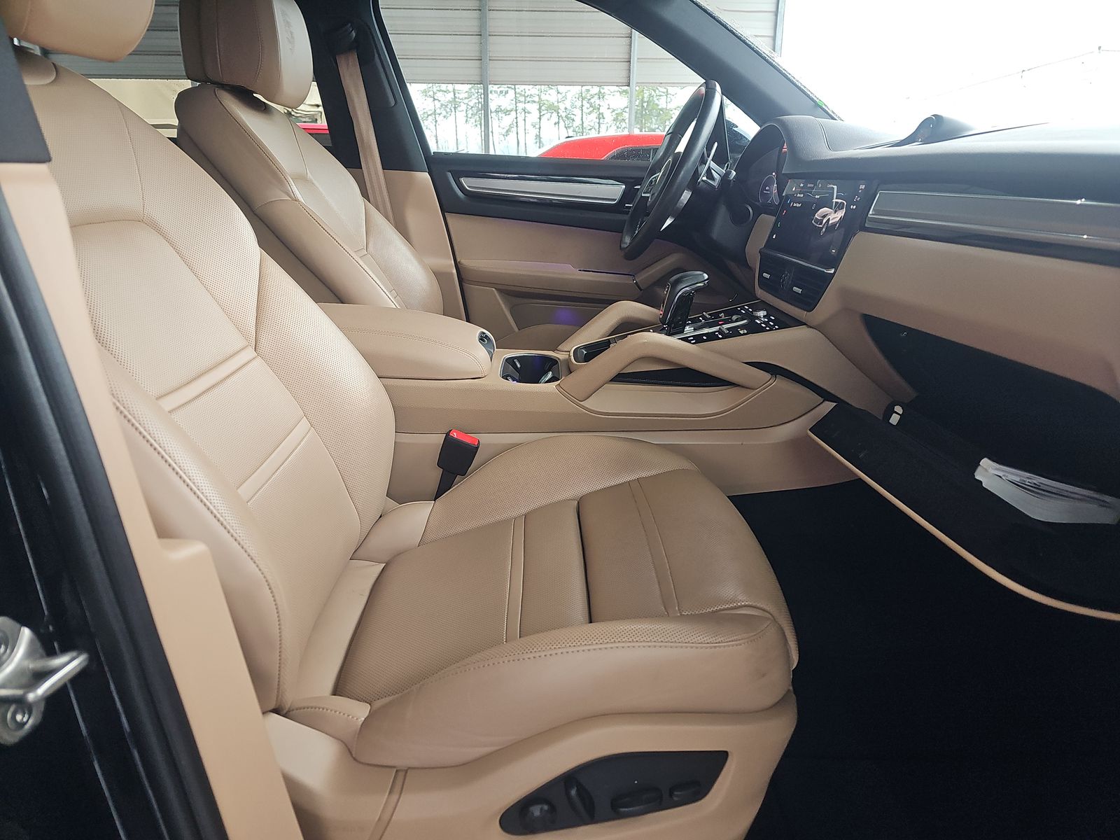 2022 Porsche Cayenne Platinum Edition AWD