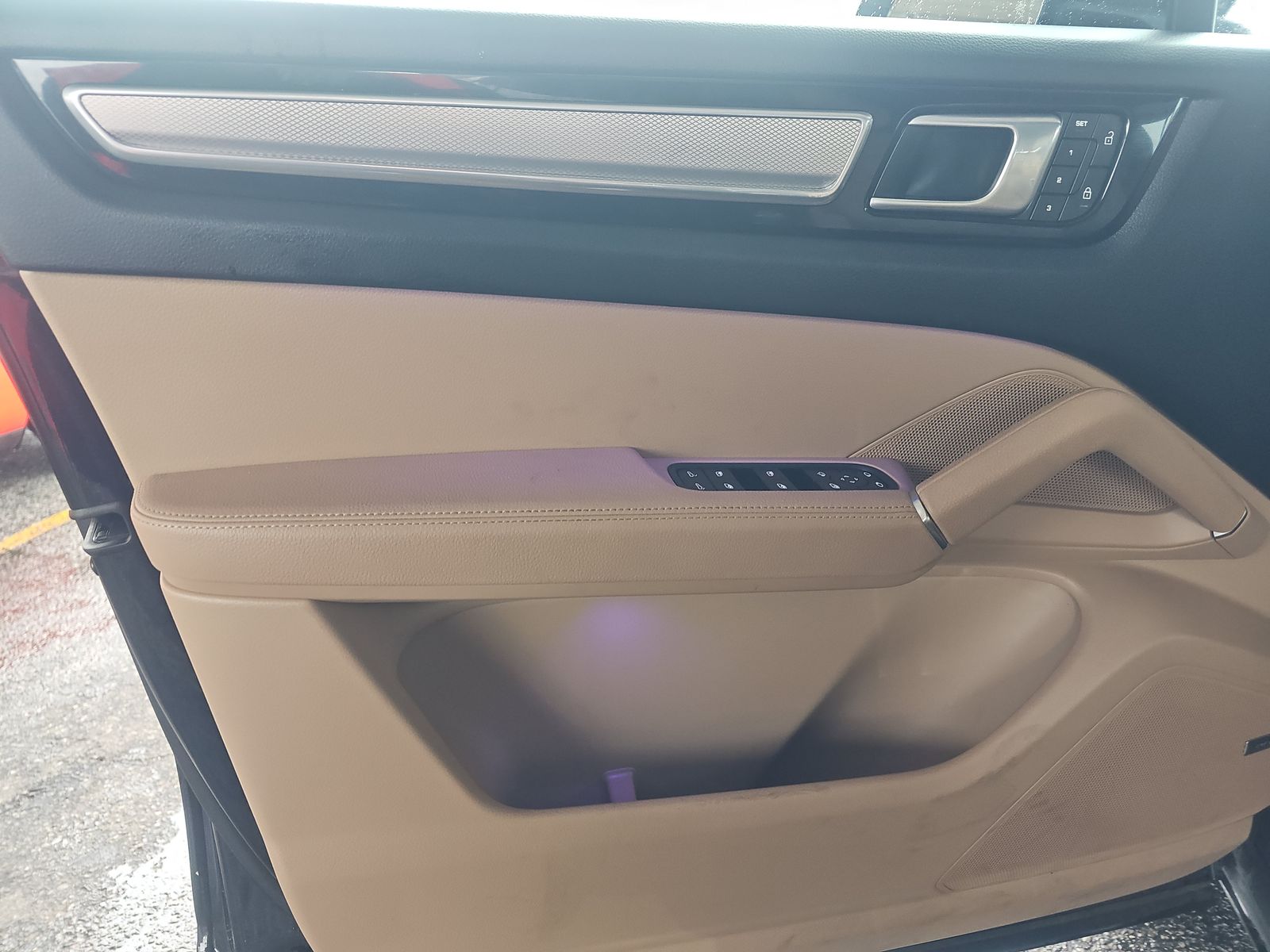 2022 Porsche Cayenne Platinum Edition AWD