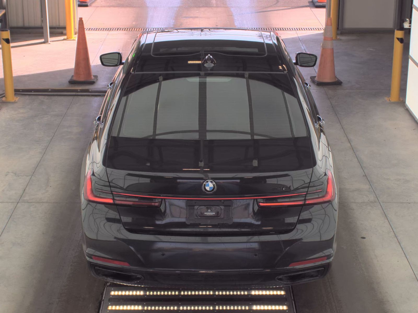 2022 BMW 7 Series 740i RWD