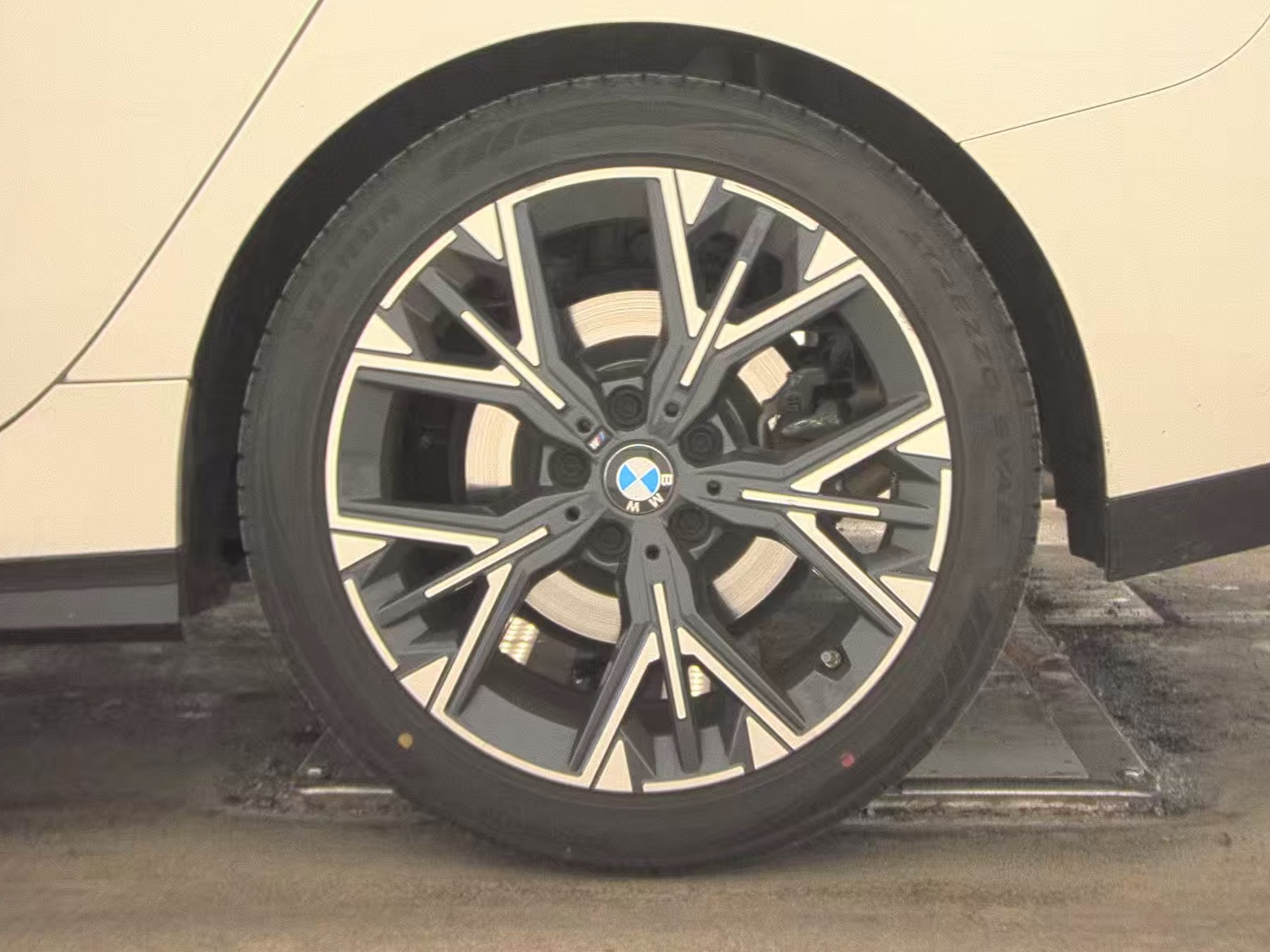 2025 BMW 2 Series 228i xDrive AWD