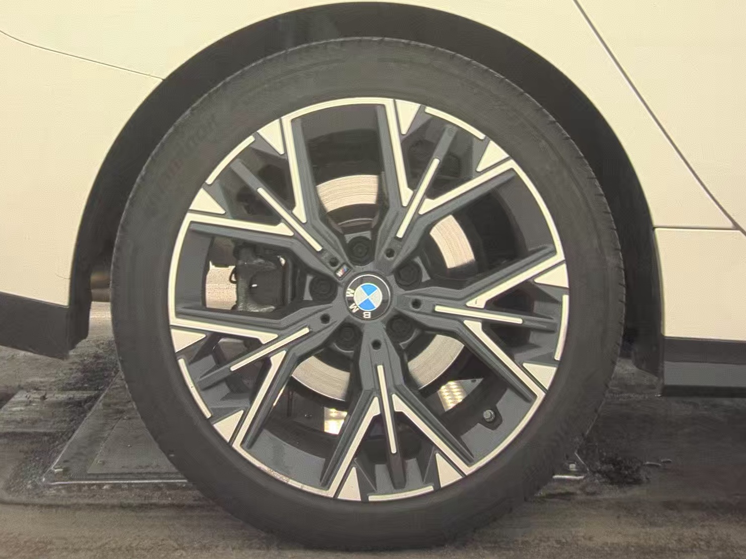 2025 BMW 2 Series 228i xDrive AWD