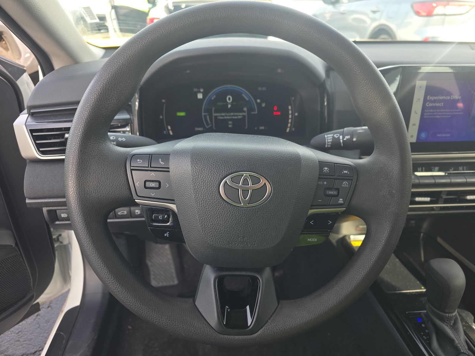 2025 Toyota Camry LE FWD