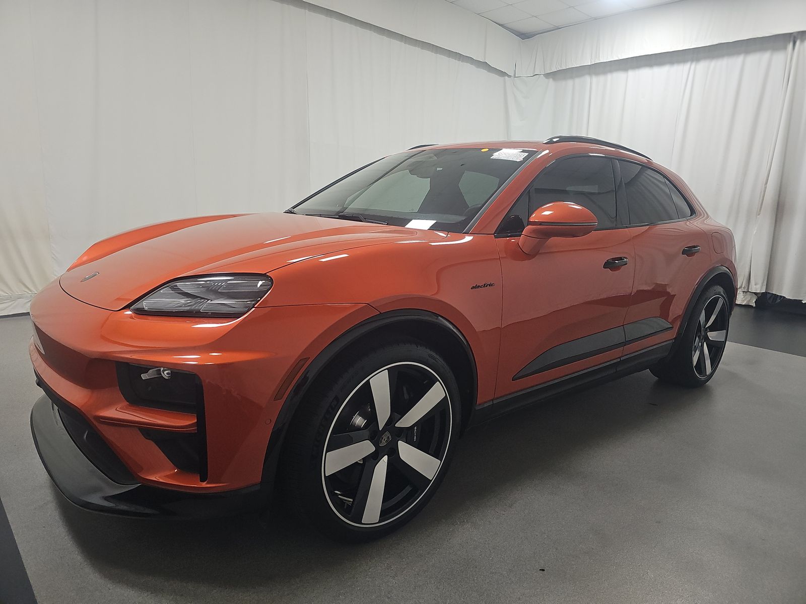2025 Porsche Macan Turbo Electric