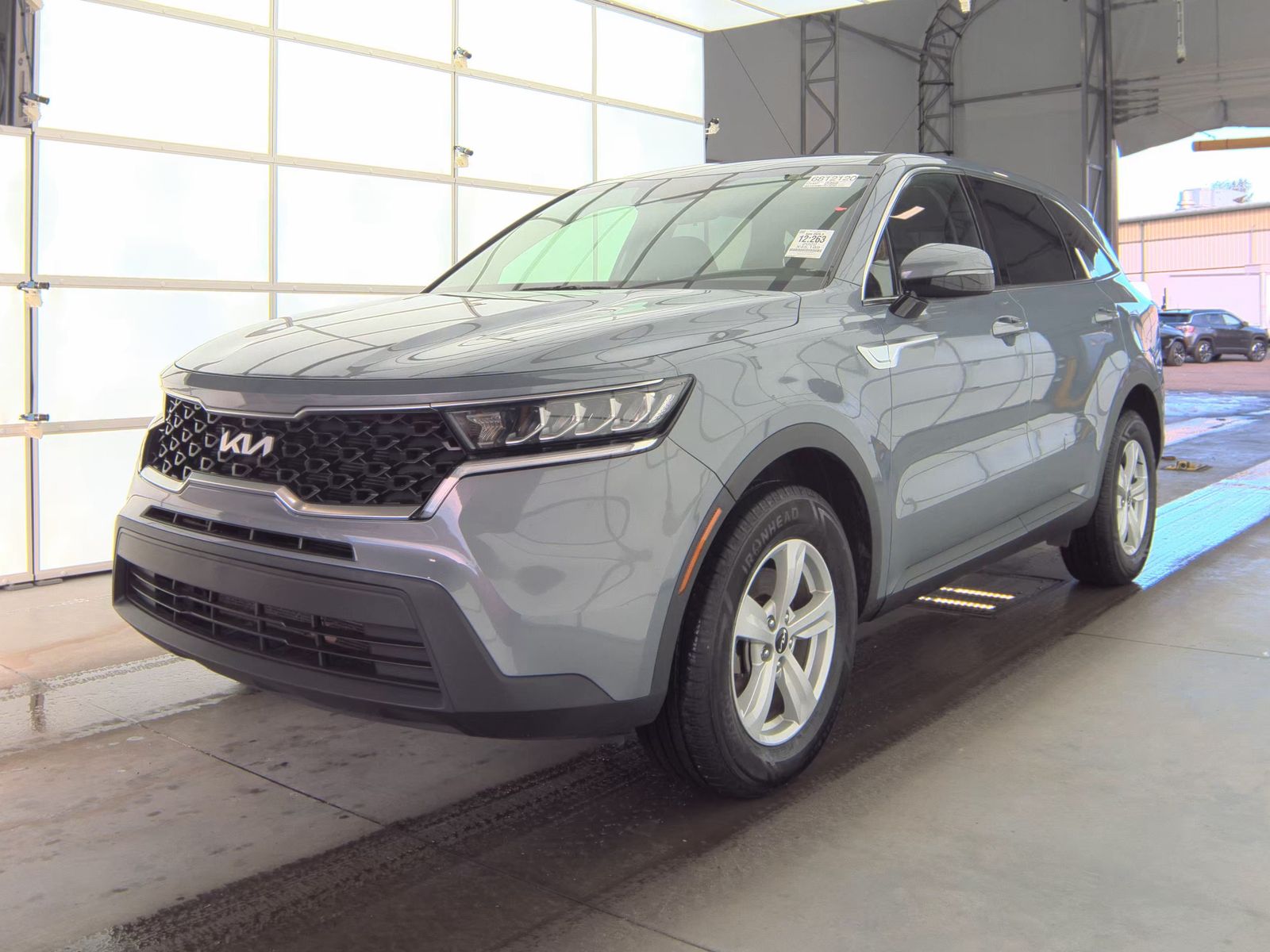 2022 Kia Sorento LX AWD