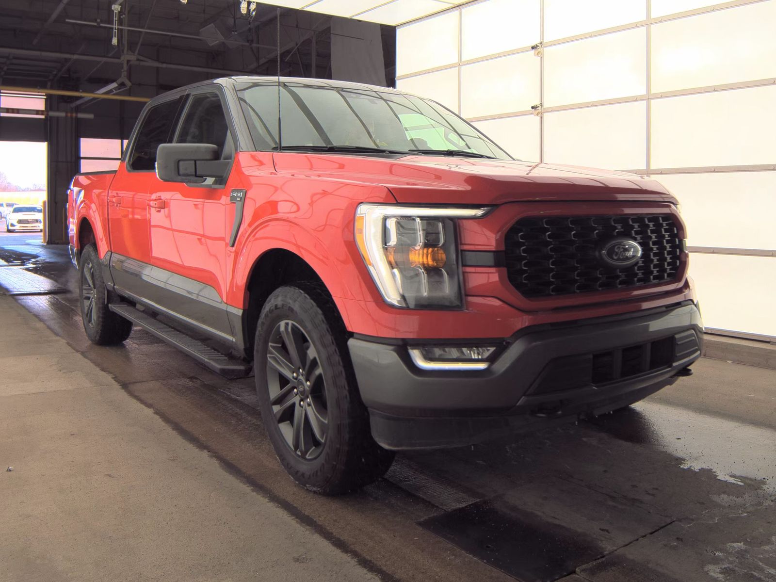 2023 Ford F-150 XLT AWD