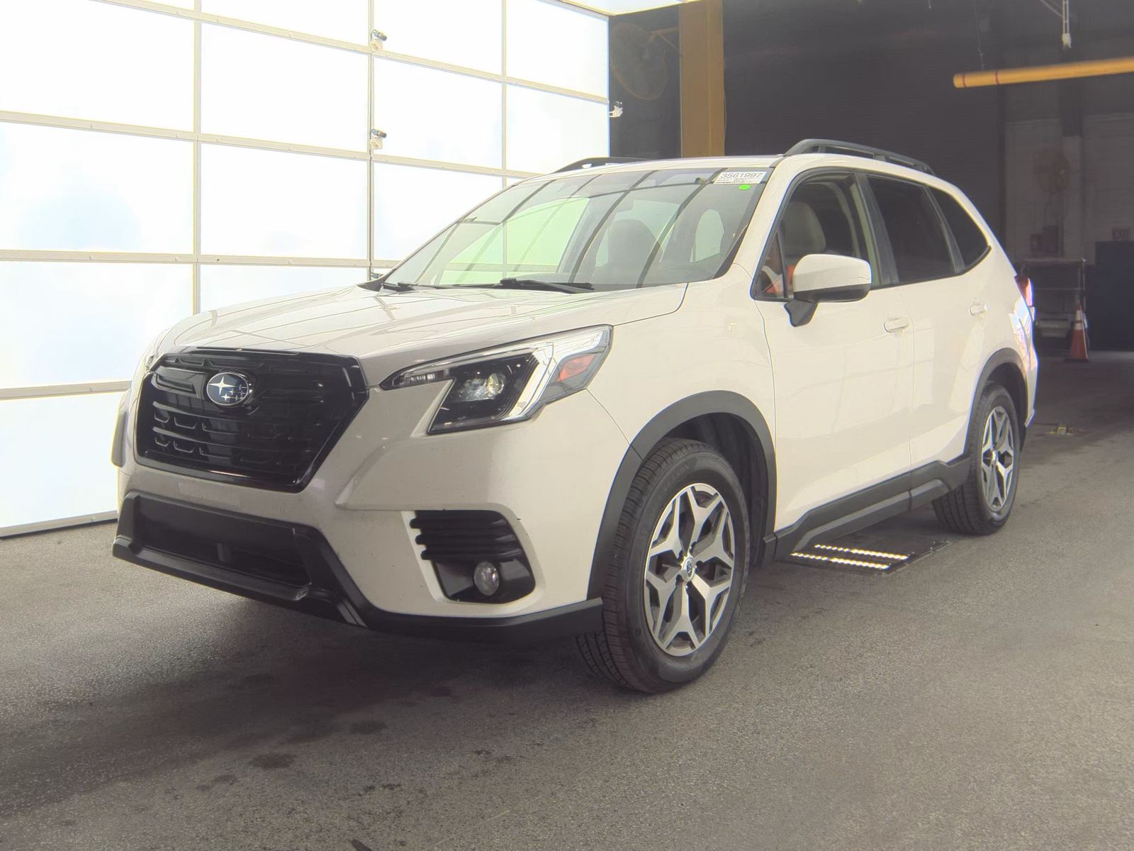 2023 Subaru Forester Premium AWD