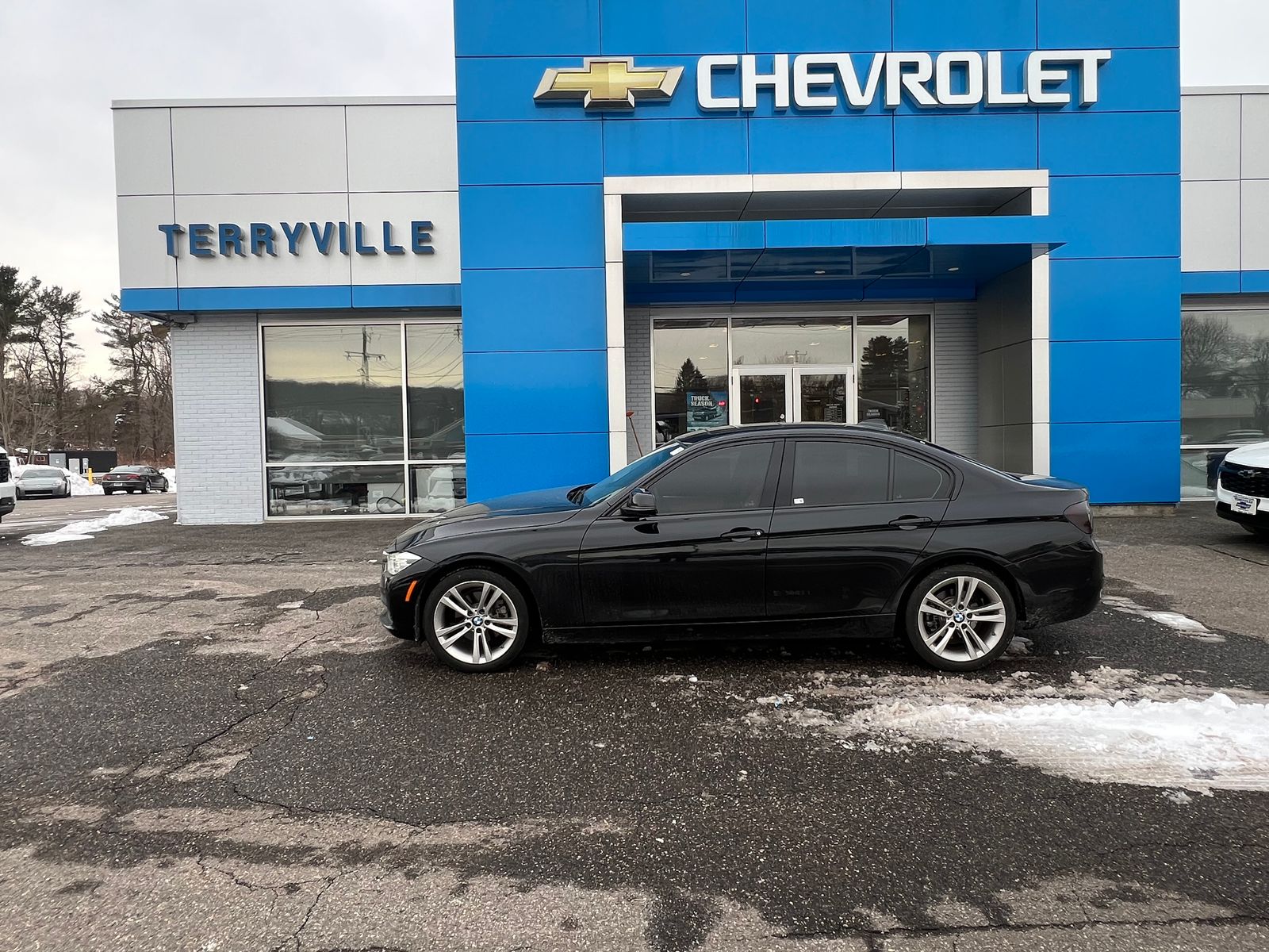 2018 BMW 3 Series Sedan 330i xDrive