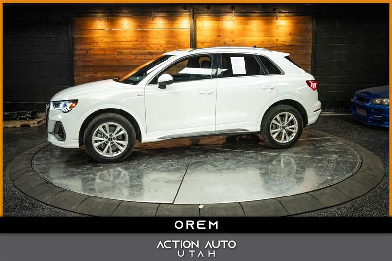 2025 Audi Q3 S line Premium