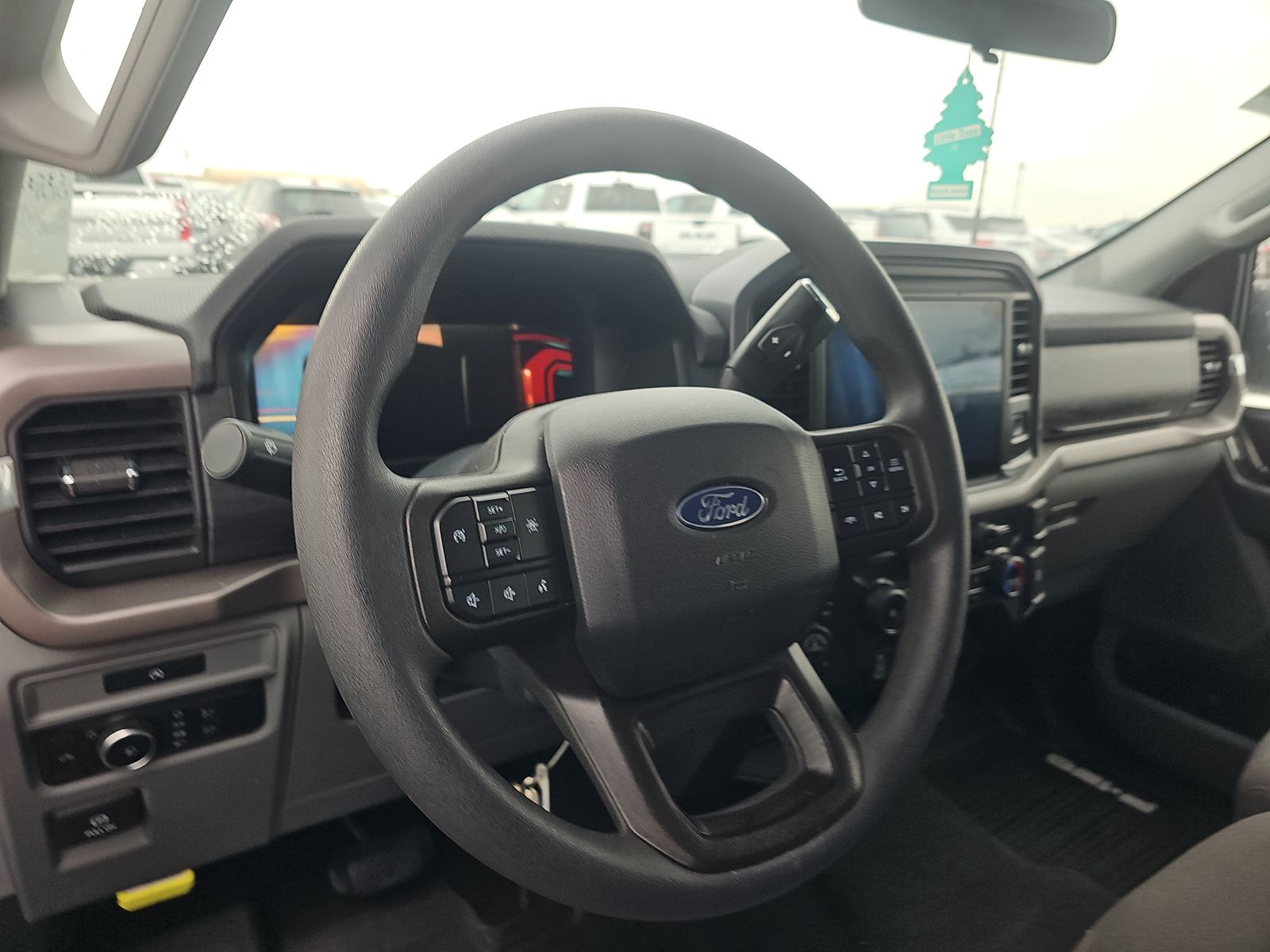 2025 Ford F-150 XLT AWD