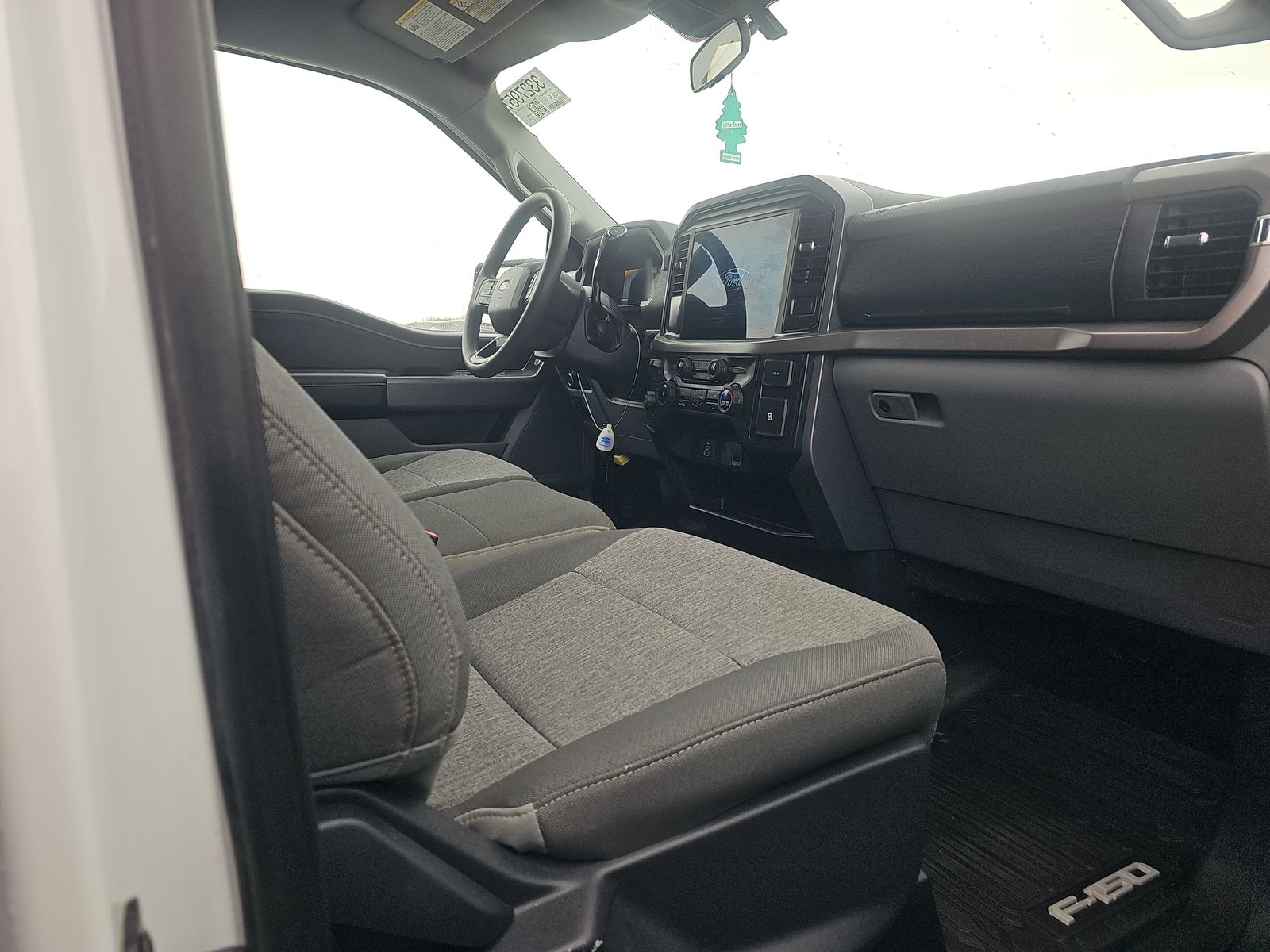 2025 Ford F-150 XLT AWD