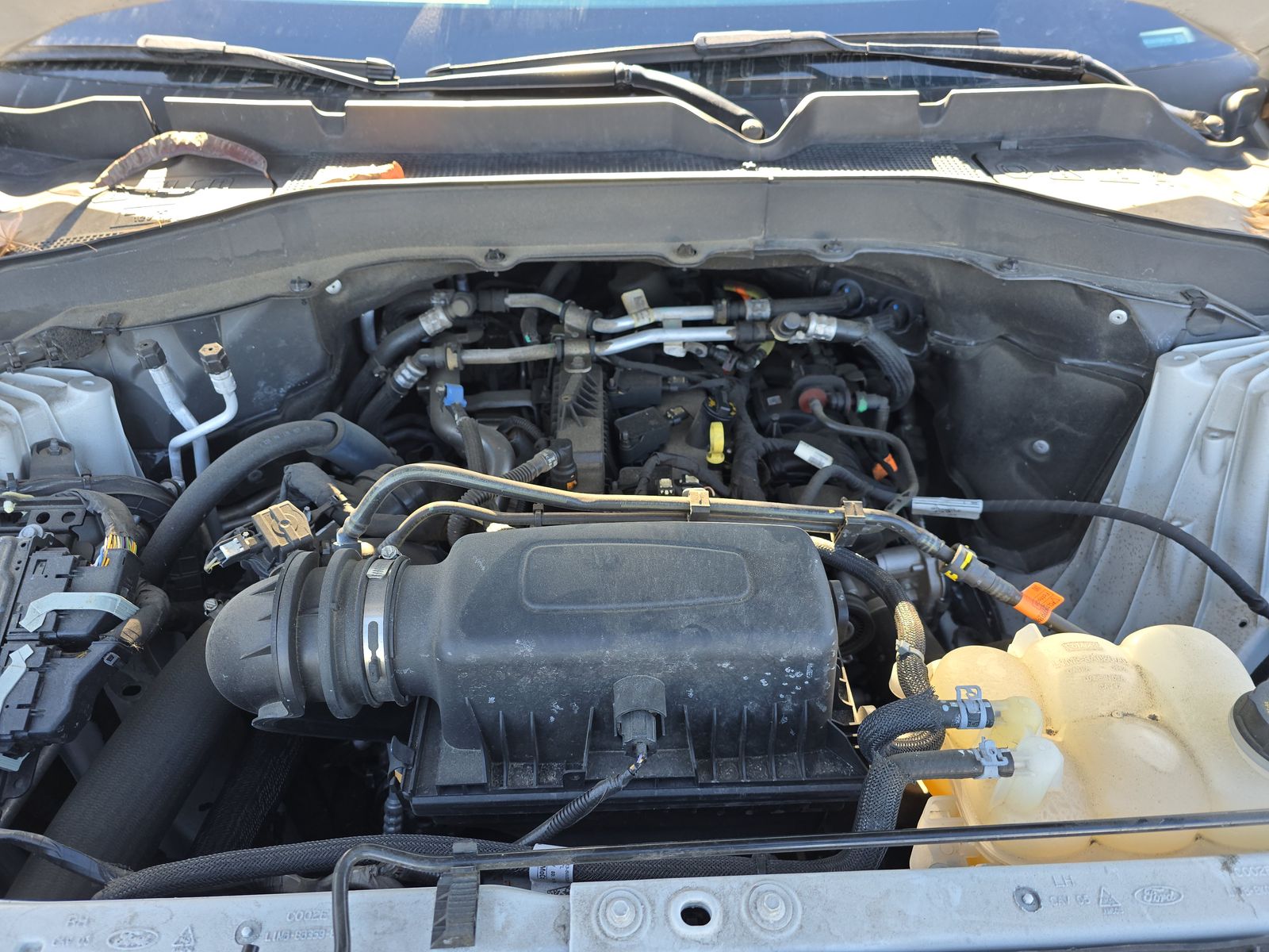 2023 Ford Explorer XLT RWD