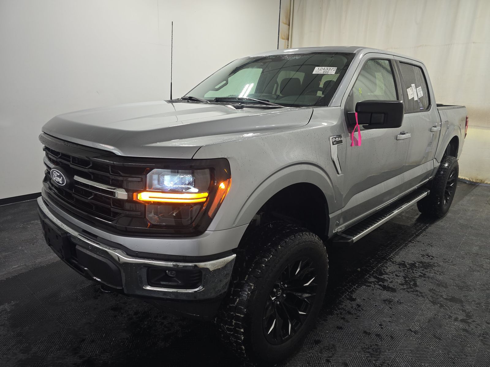 FORD F-150 - 1