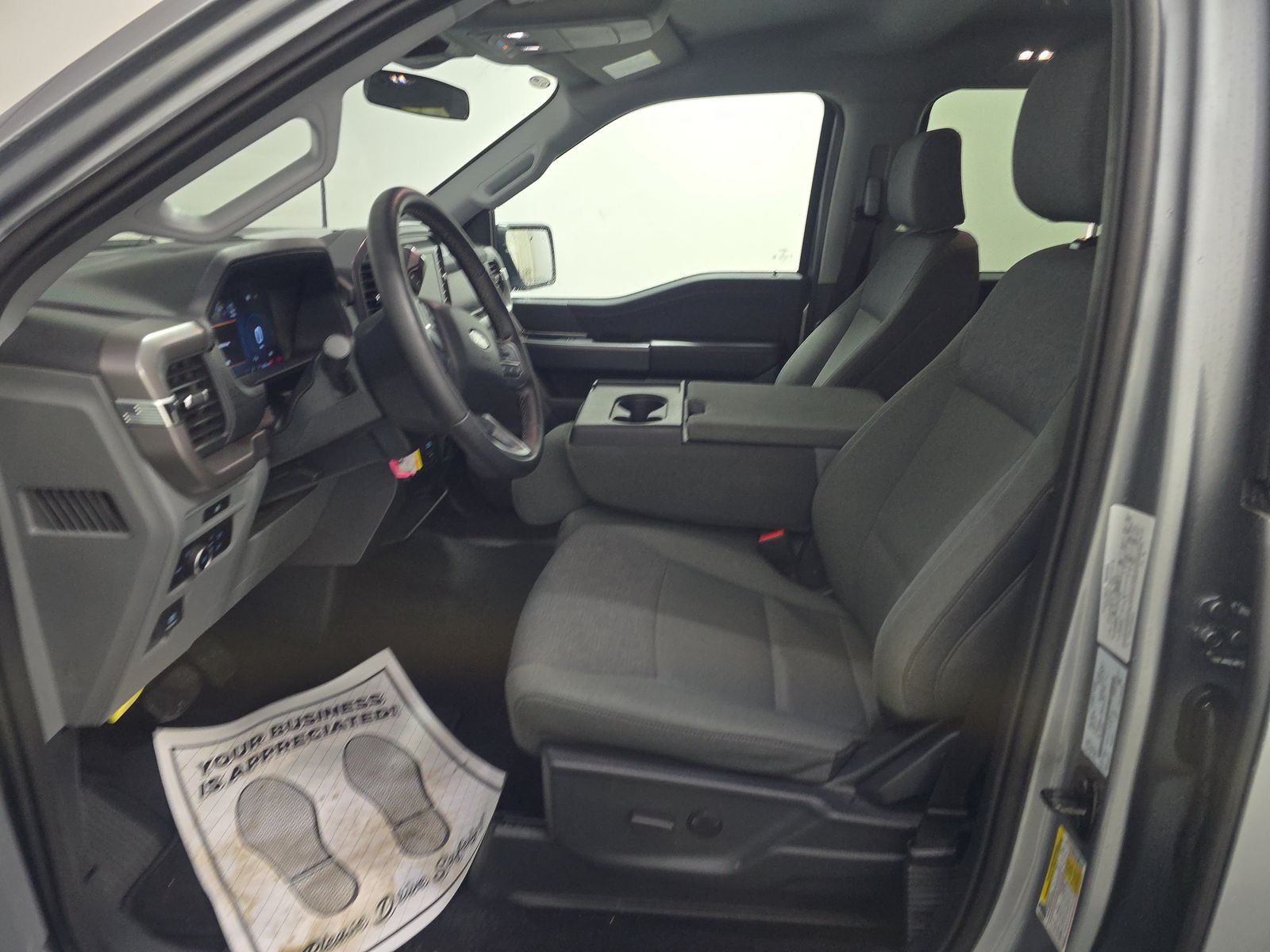 FORD F-150 - 8